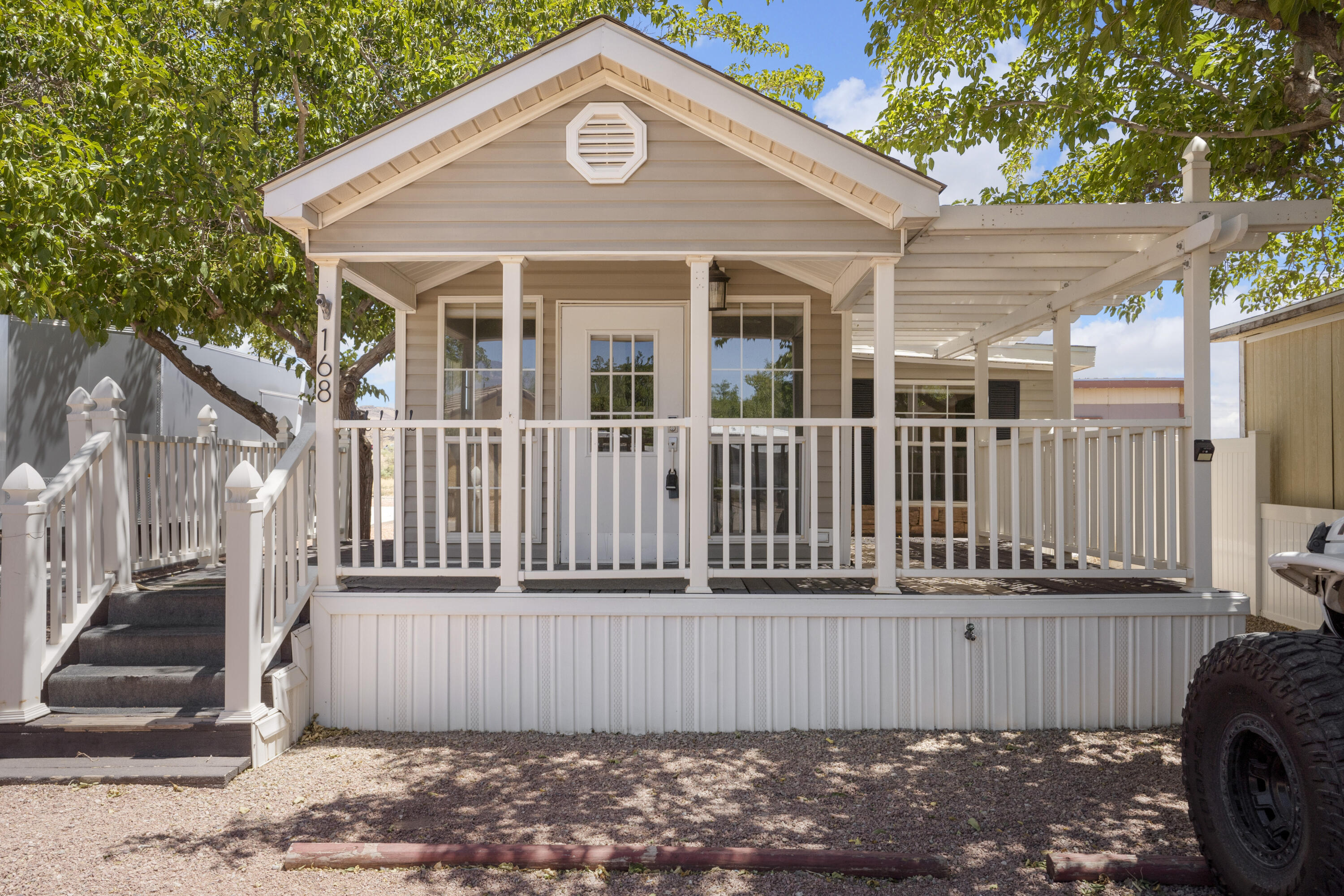 150 N 3700 W 168 — photo