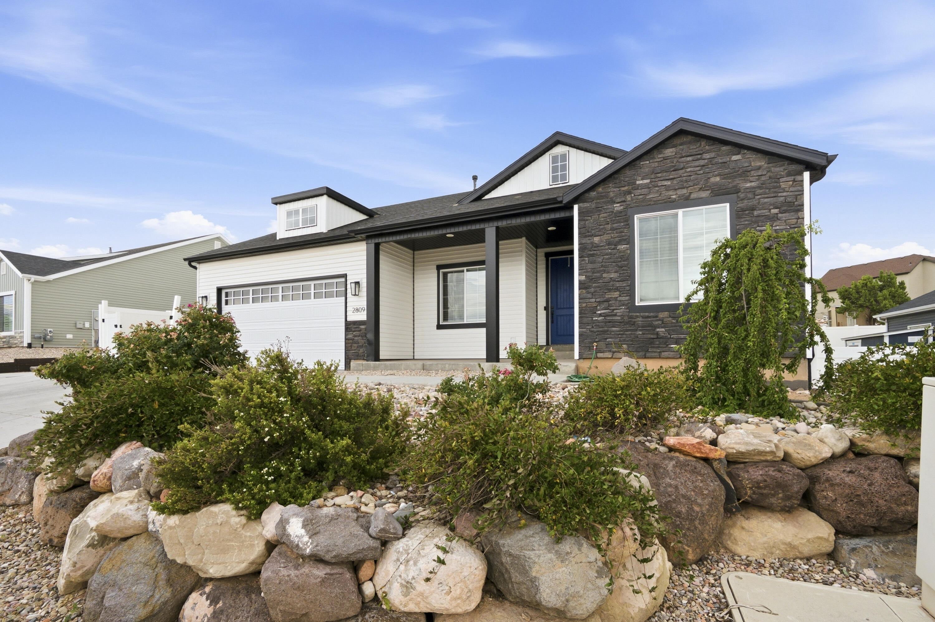 2809 W Sterling Dr — photo