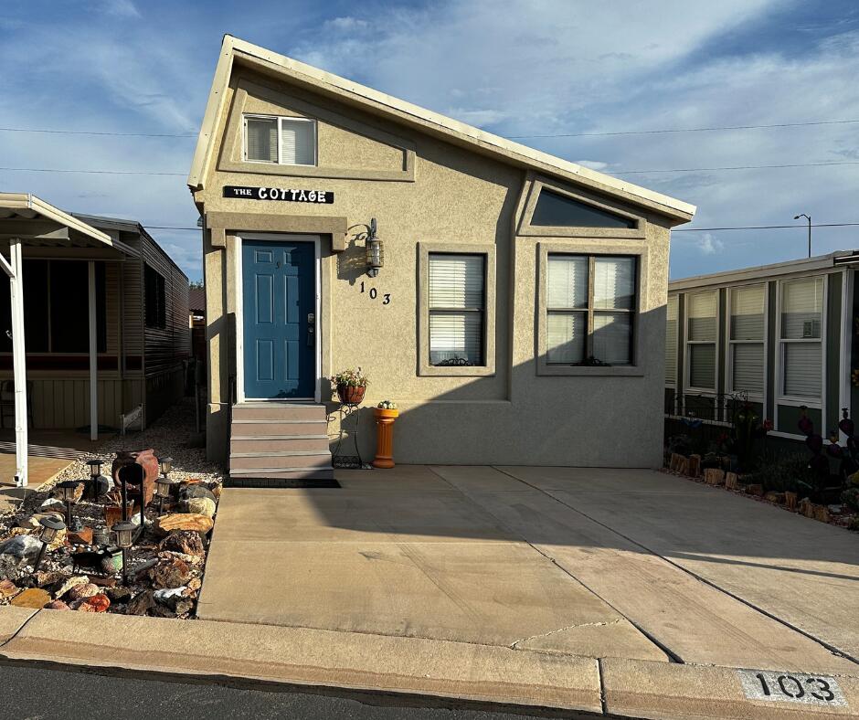 1225 N Dixie Downs #103 — photo