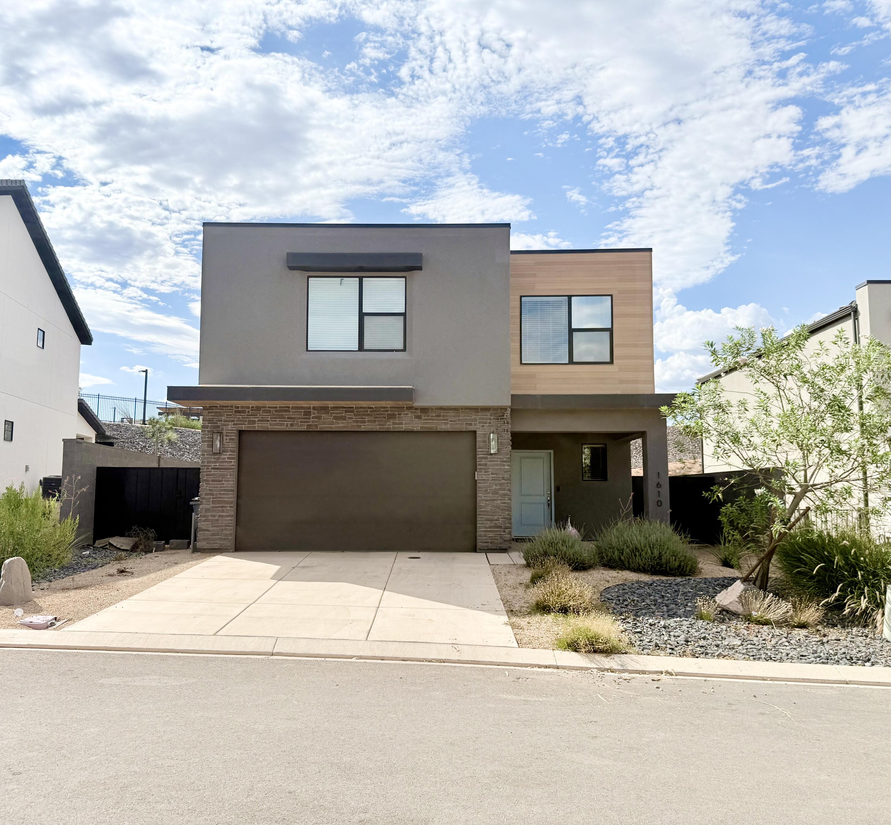 1610 S Ripple Rock Dr — photo