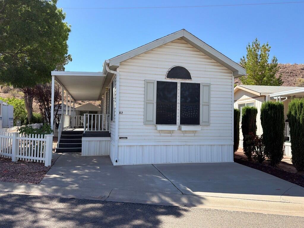 448 E Telegraph 62 — photo