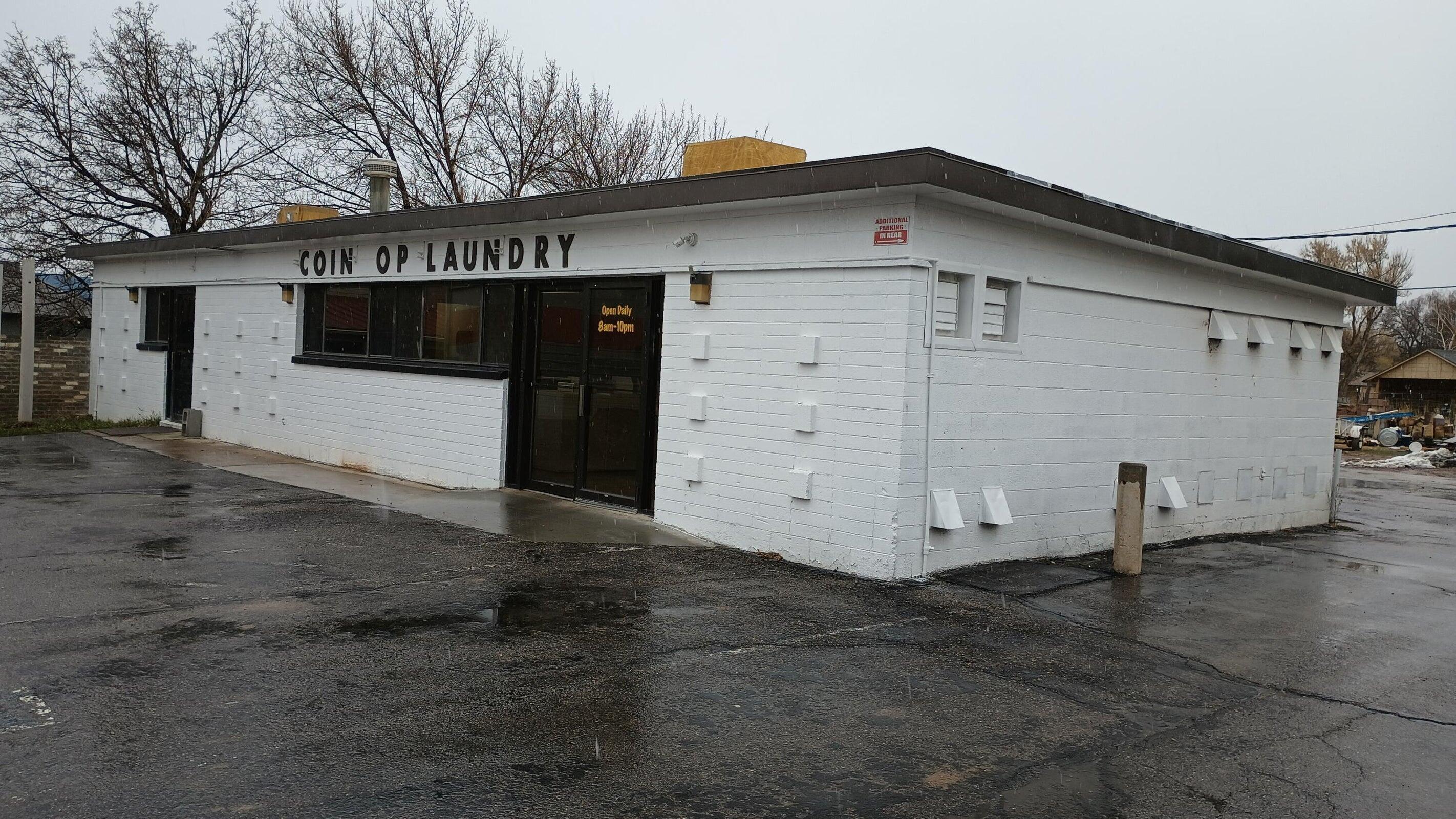 240 N Main St — photo