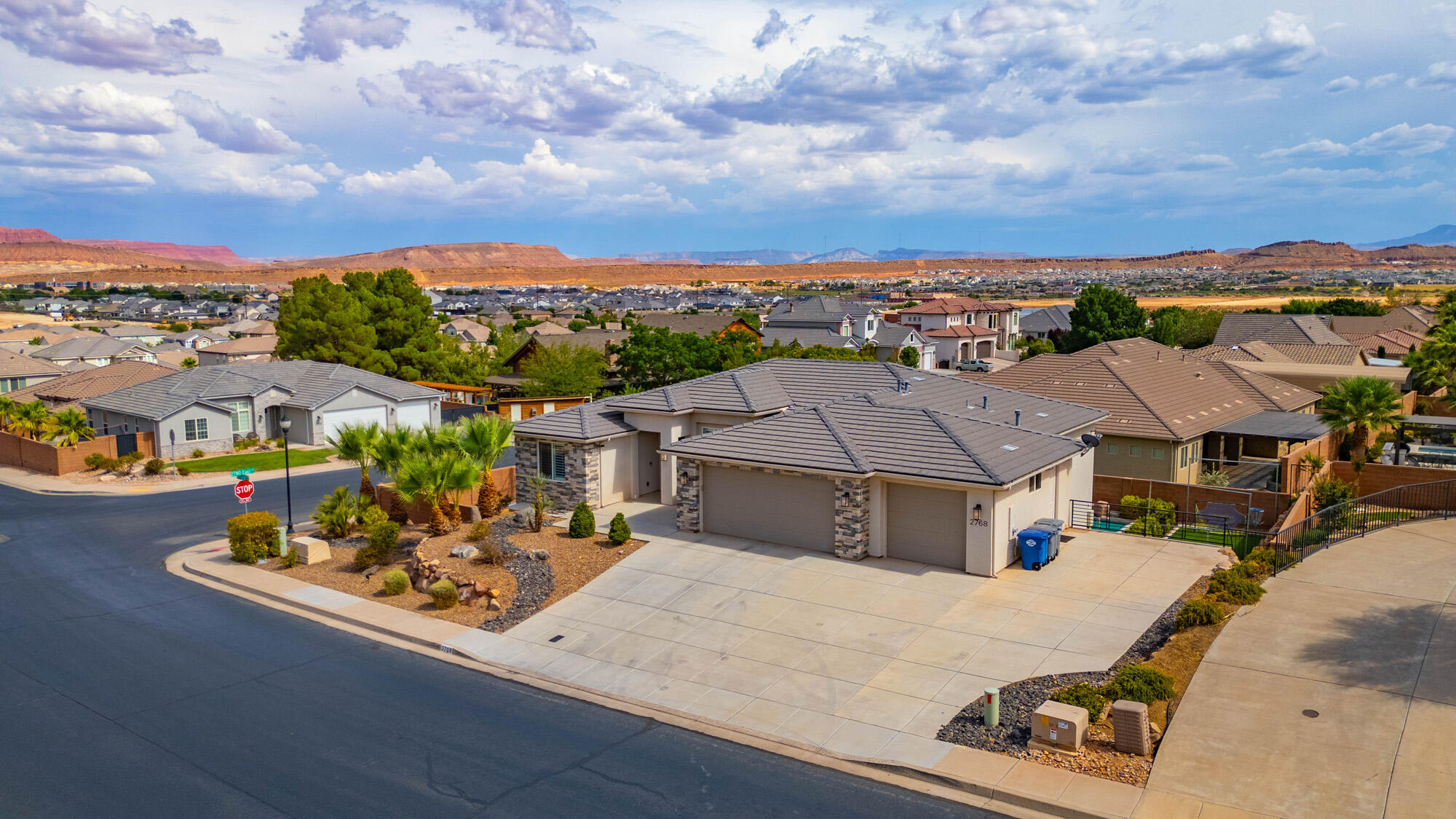 2768 E Rasmussen Dr — photo