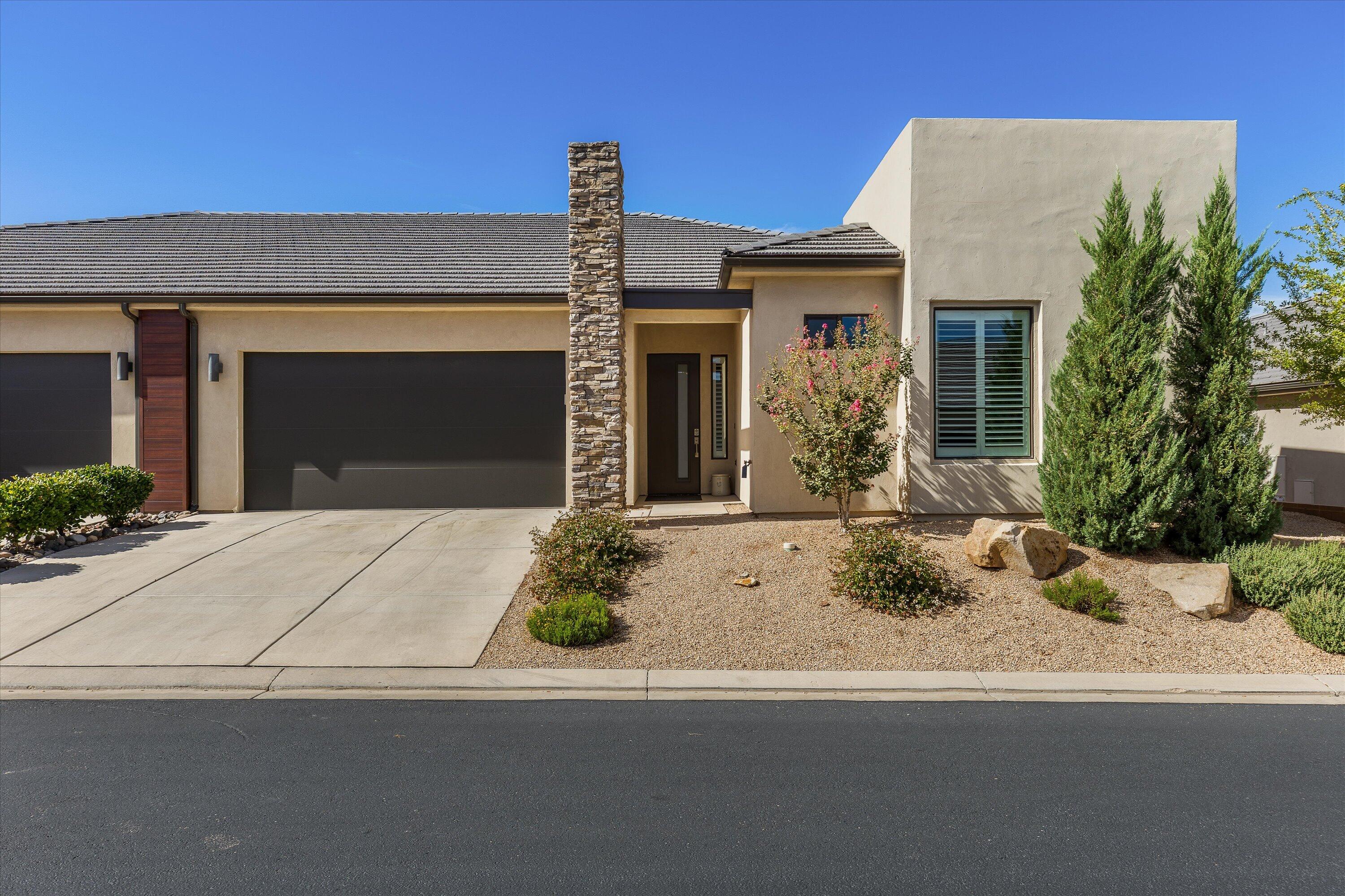 1205 W Grayson Dr — photo