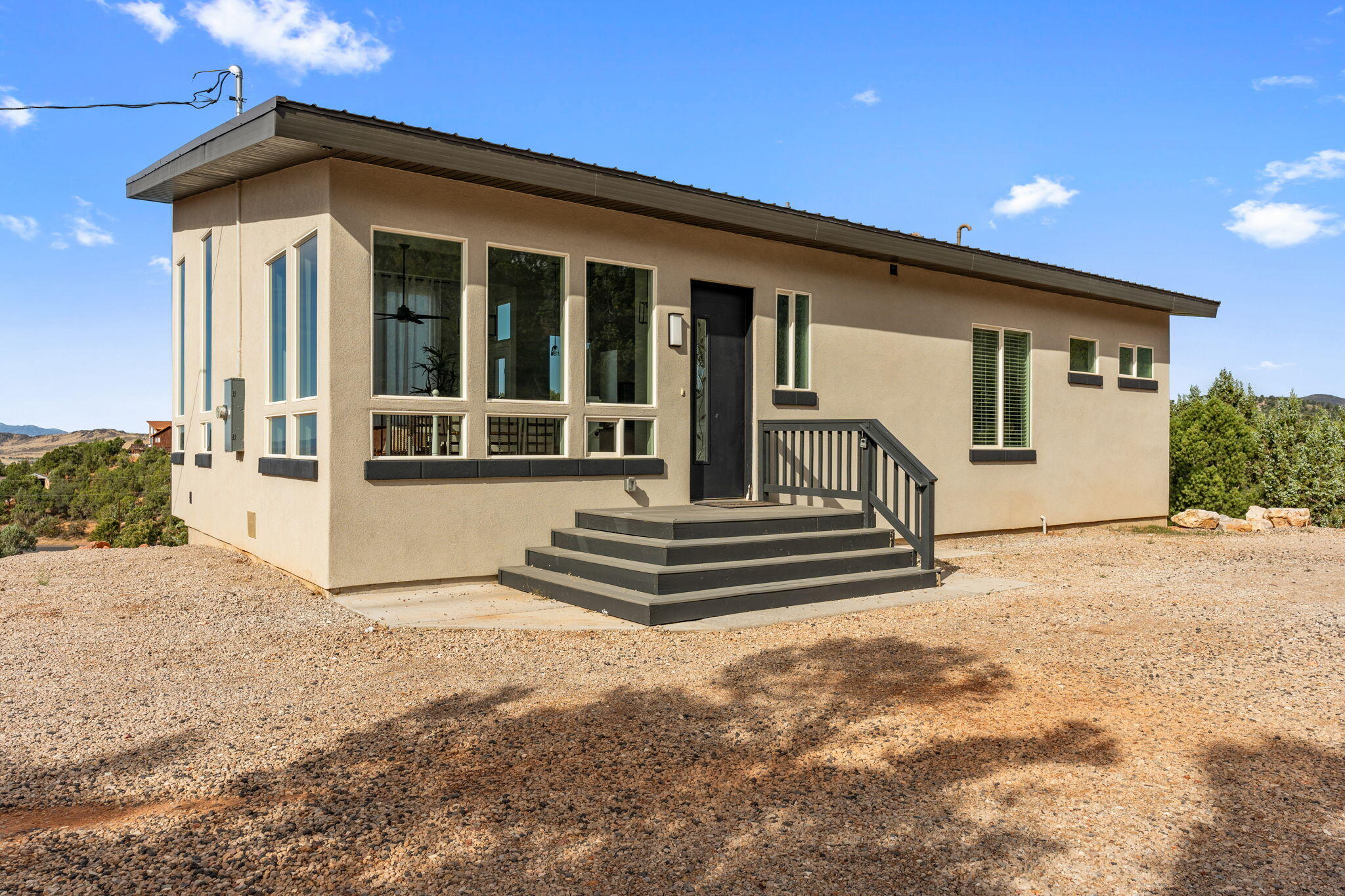 442 E Pine View Dr, Central, UT 84722 — photo 2