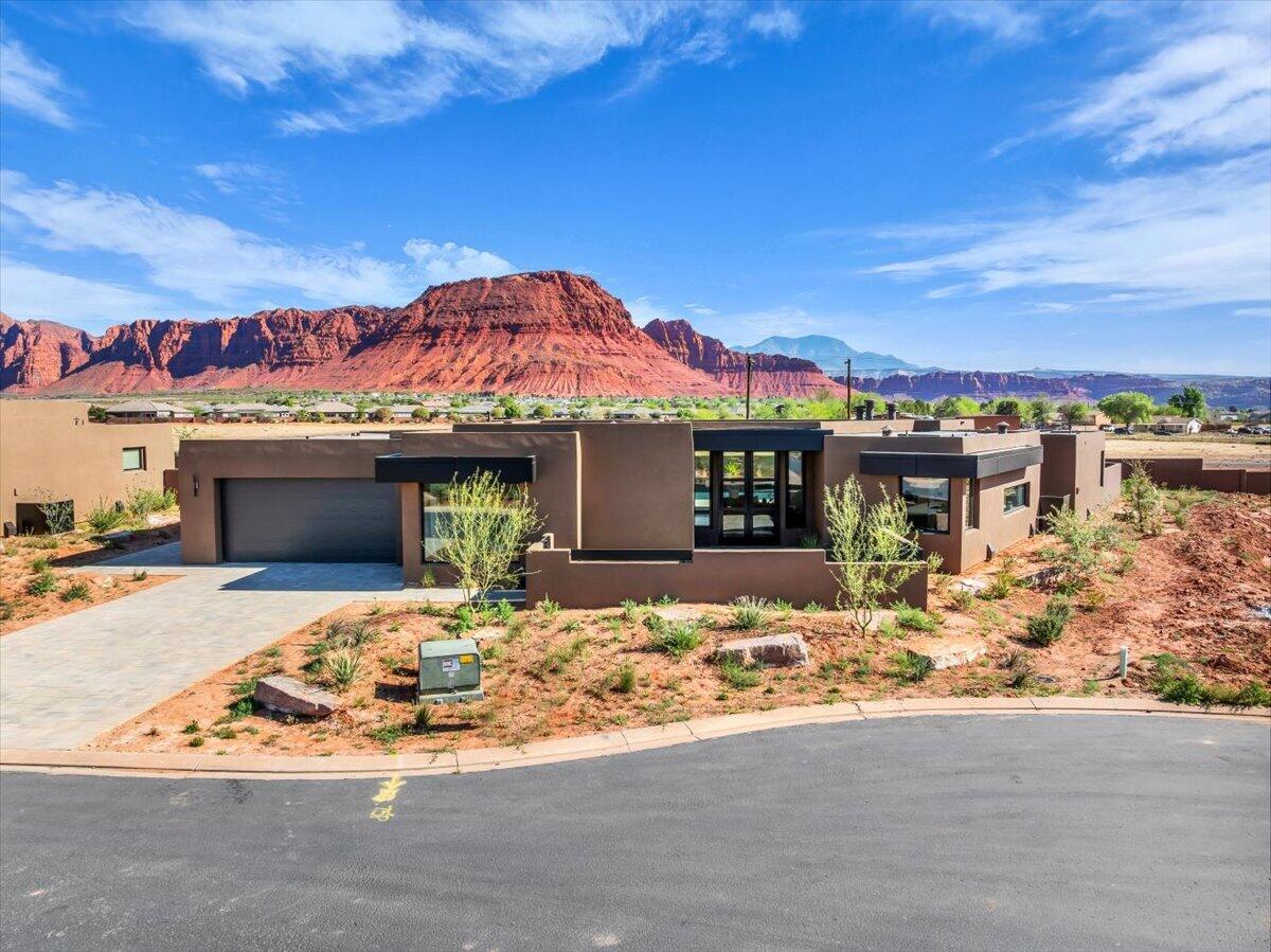 548 W Wild Indigo Way — photo