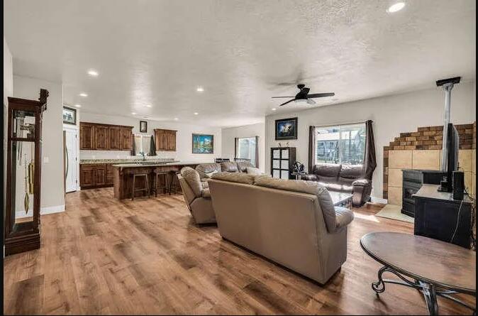 358 E Main St, Pine Valley, UT 84781 — photo 2