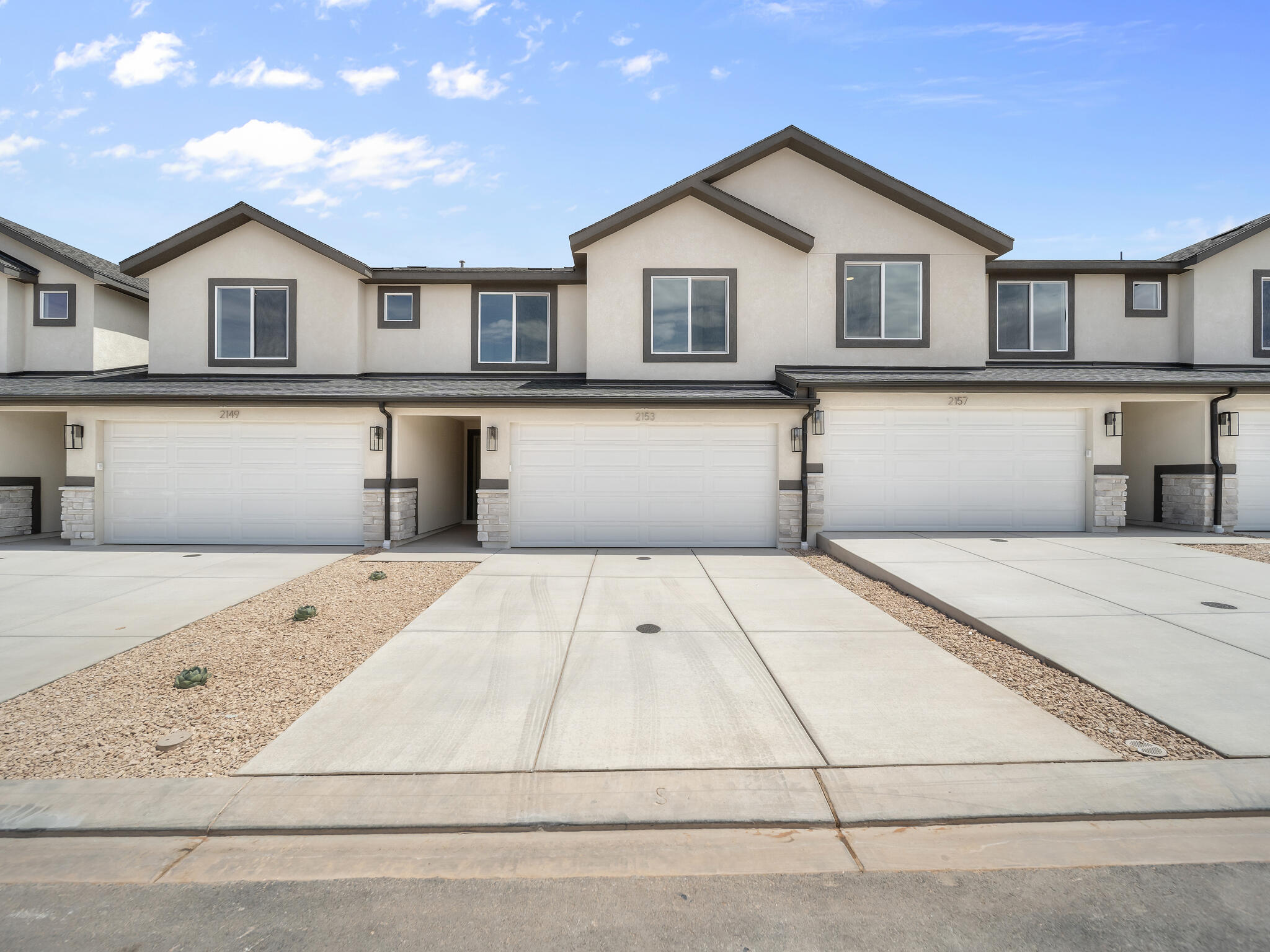 2261 S Wolverine Way 2471 — photo