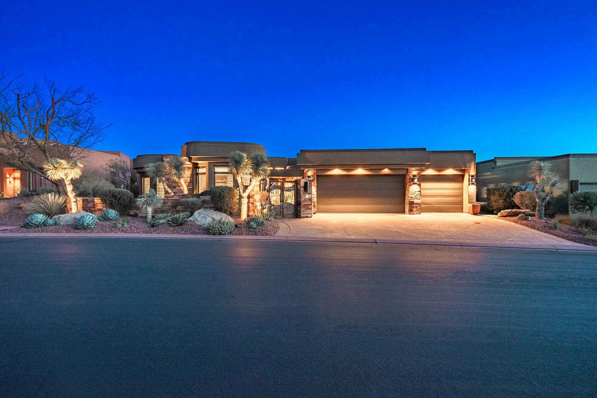 3052 N Snow Canyon Parkway 8 — photo