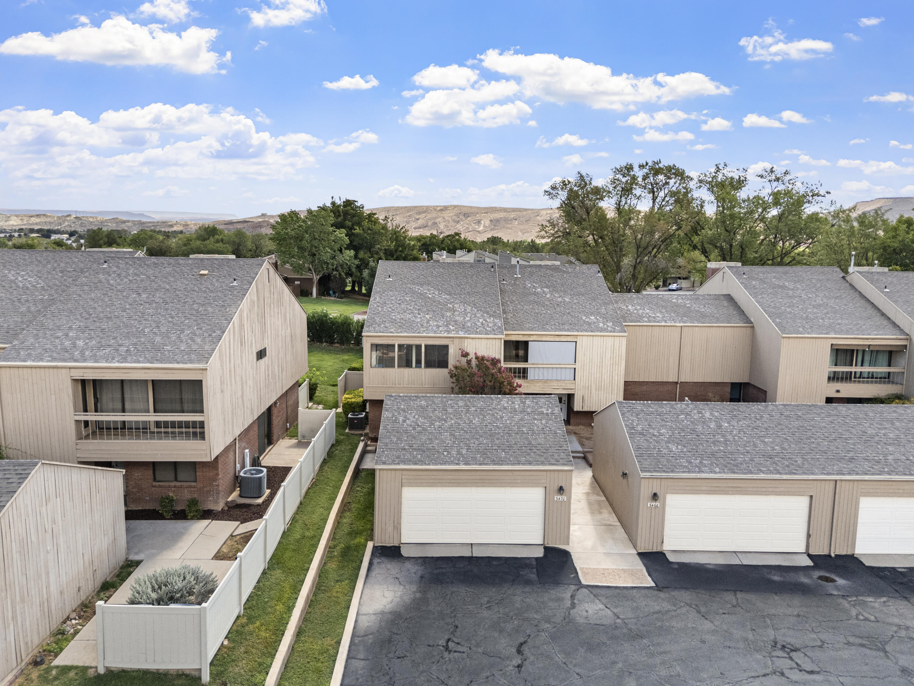3470 S Chaparral Dr — photo