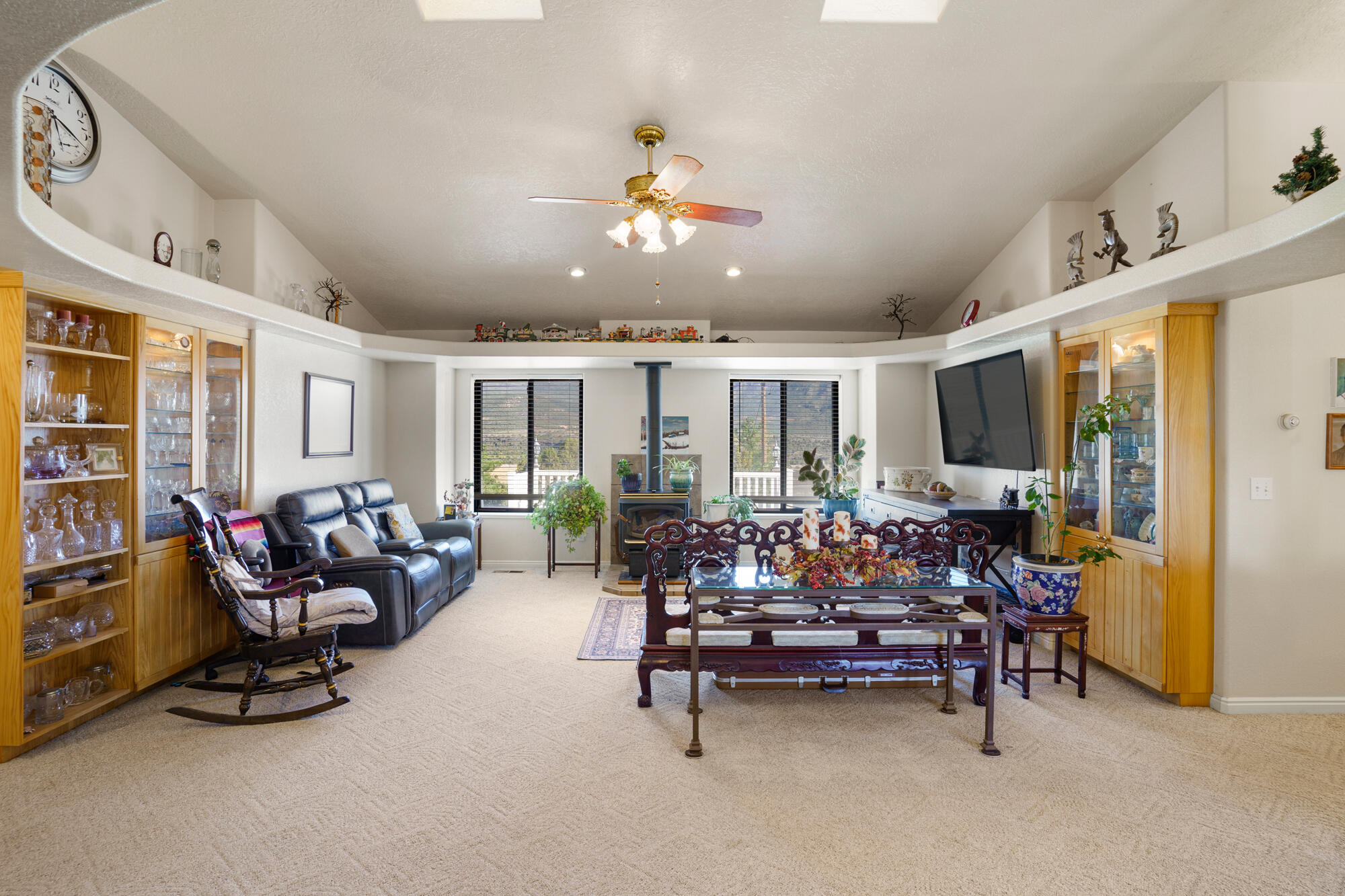708 E Mule Deer Rd, Central, UT 84722 — photo 3