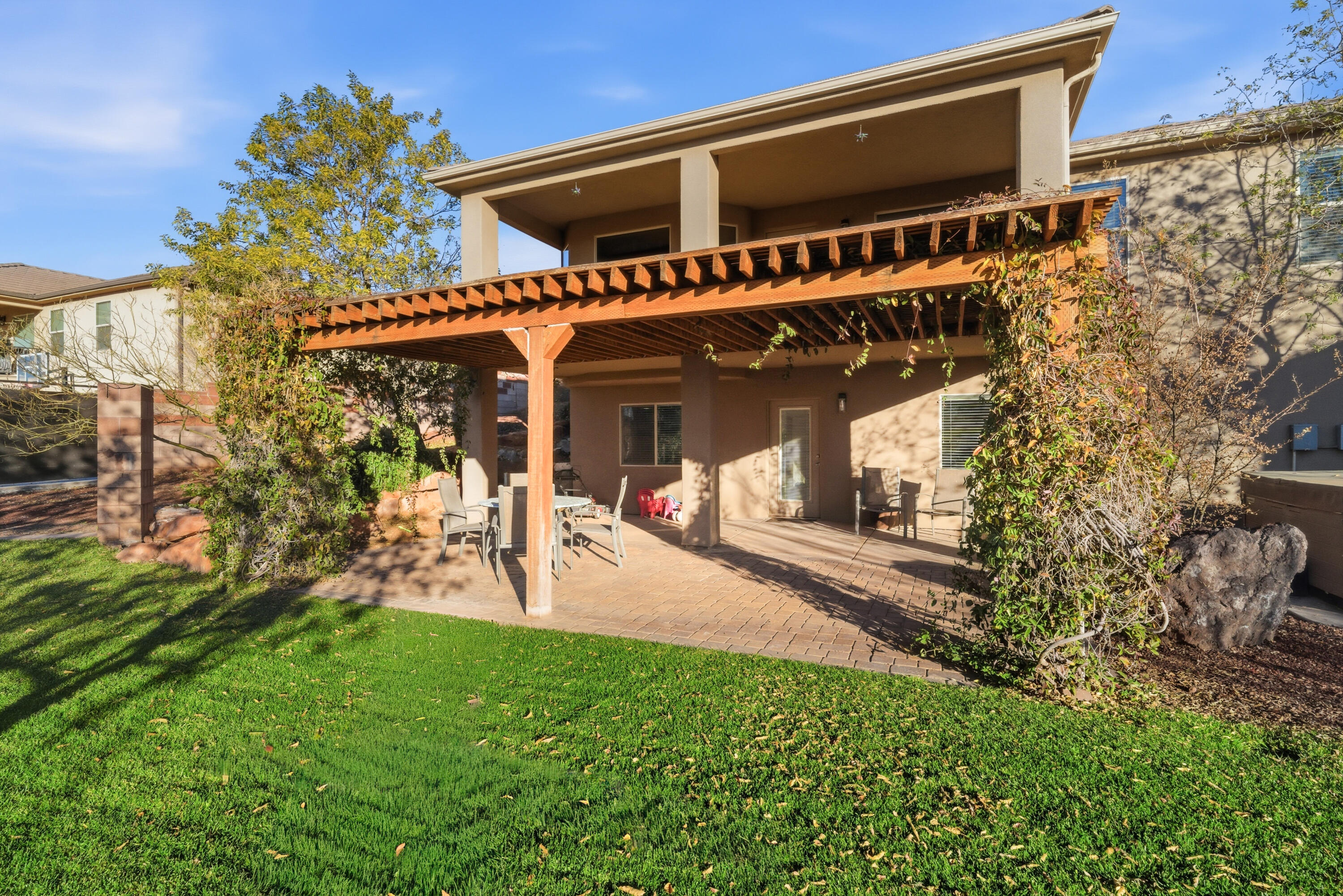1025 N Ruby Place, Washington, UT 84780 — photo 2