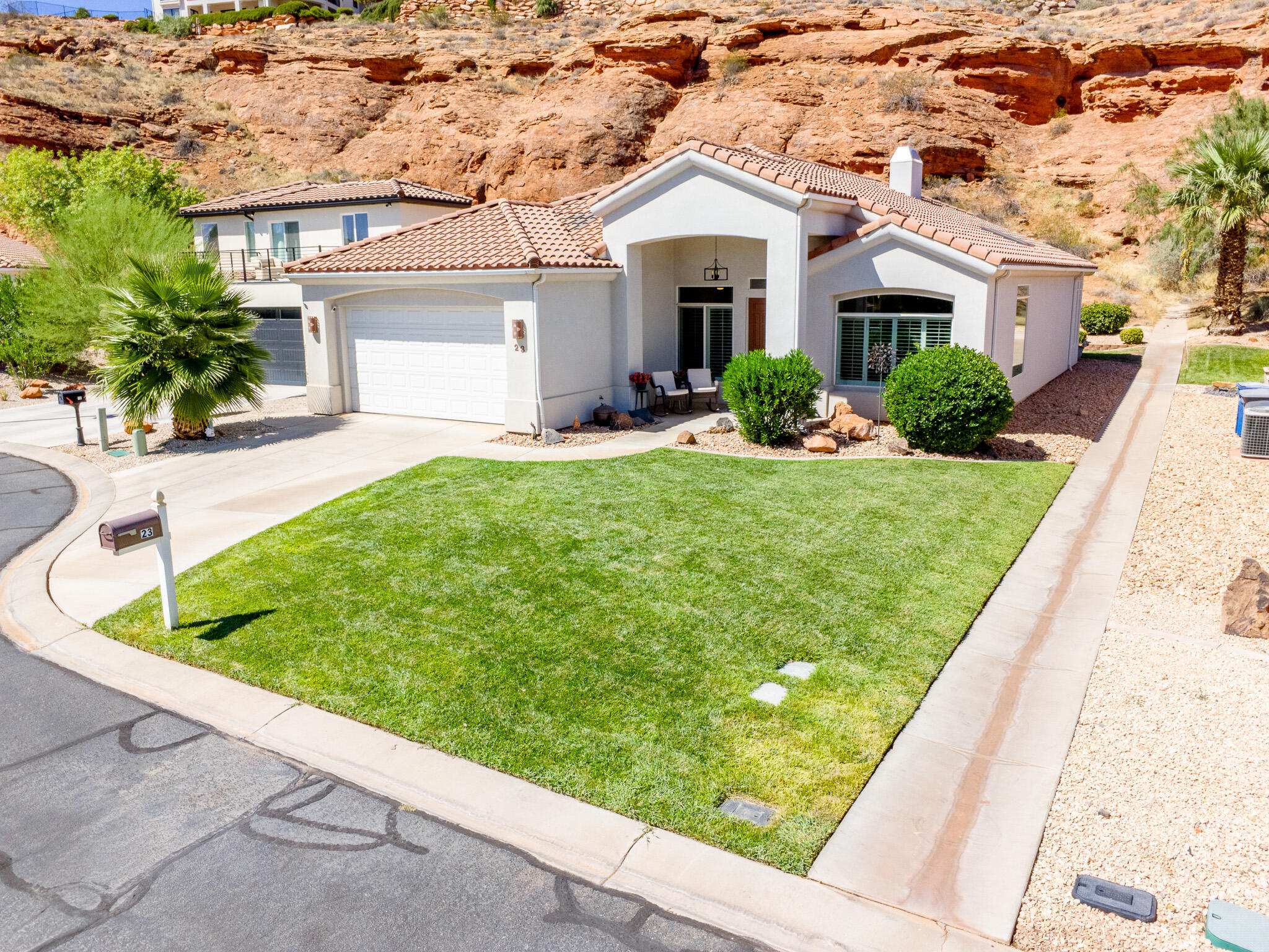 23 N Shadow Ridge Dr — photo