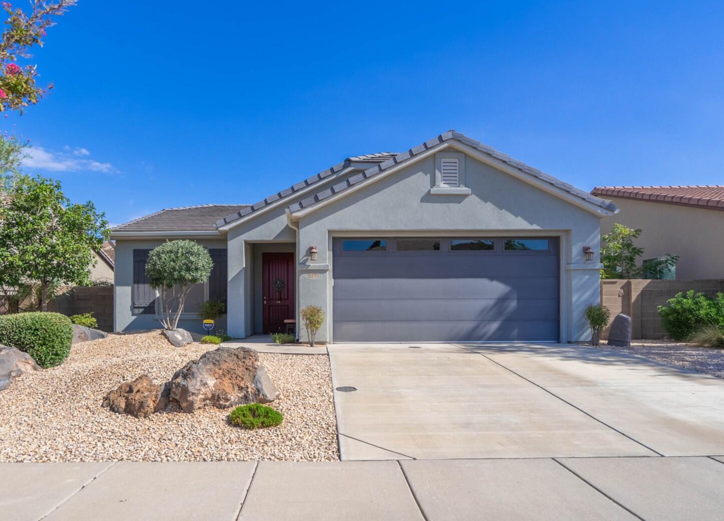 2551 E Hilltop Ledge Dr — photo