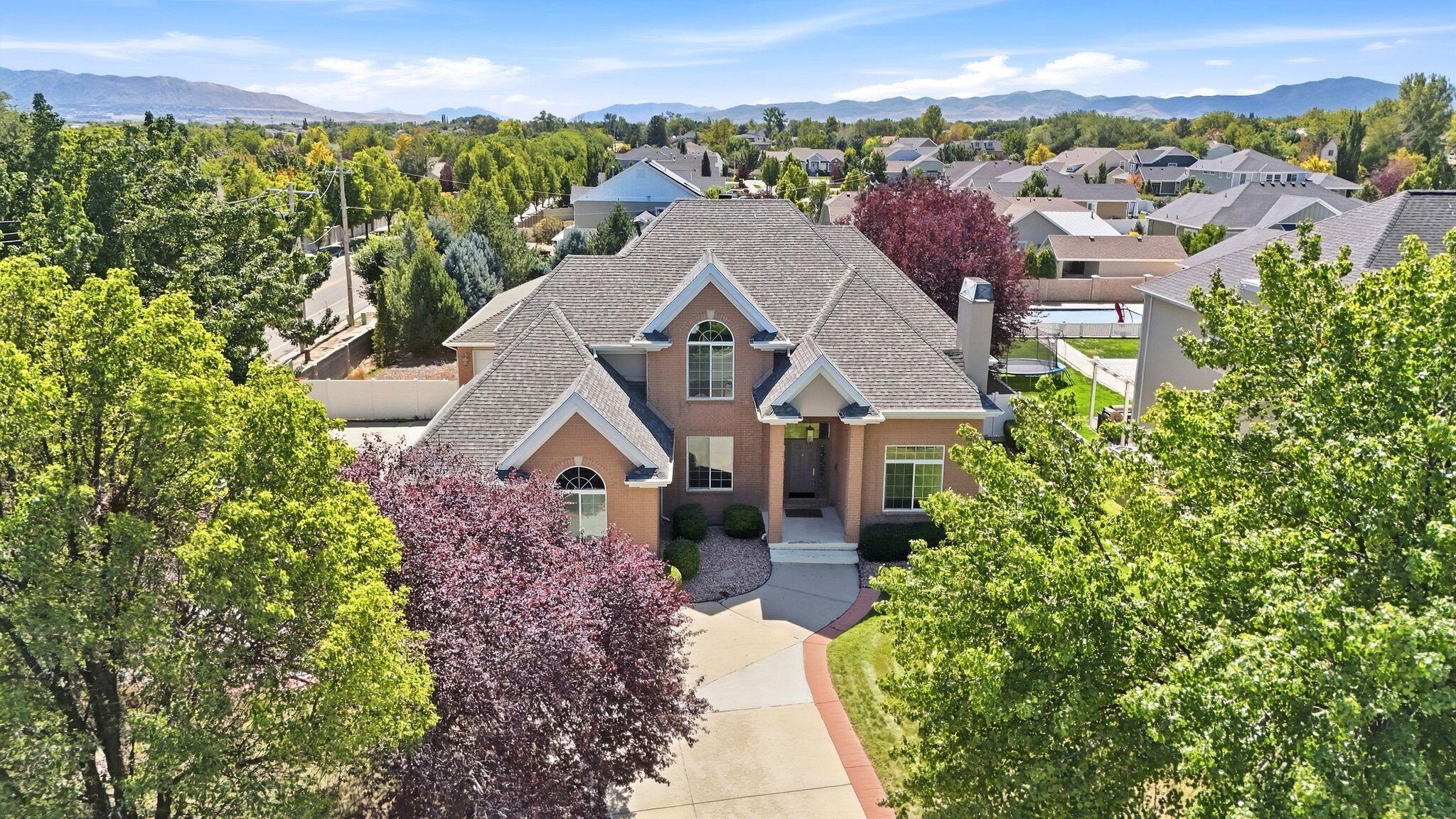 2217 W Kensington Park Dr — photo