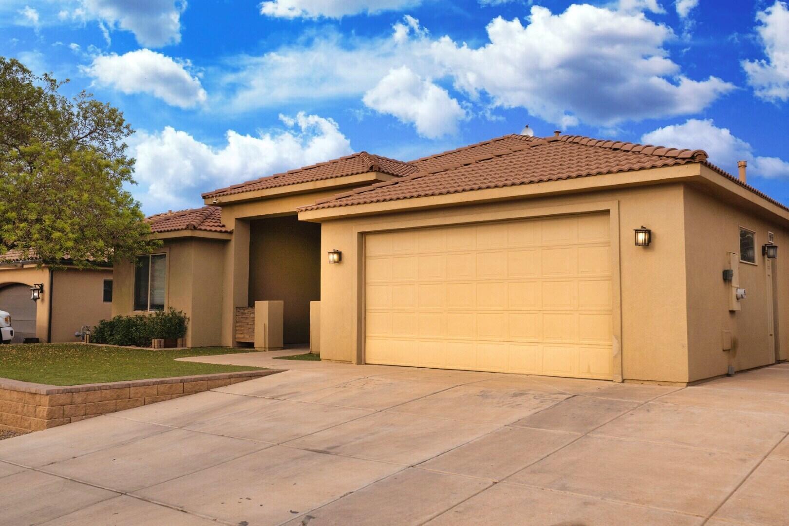 1651 S Amity Ln — photo