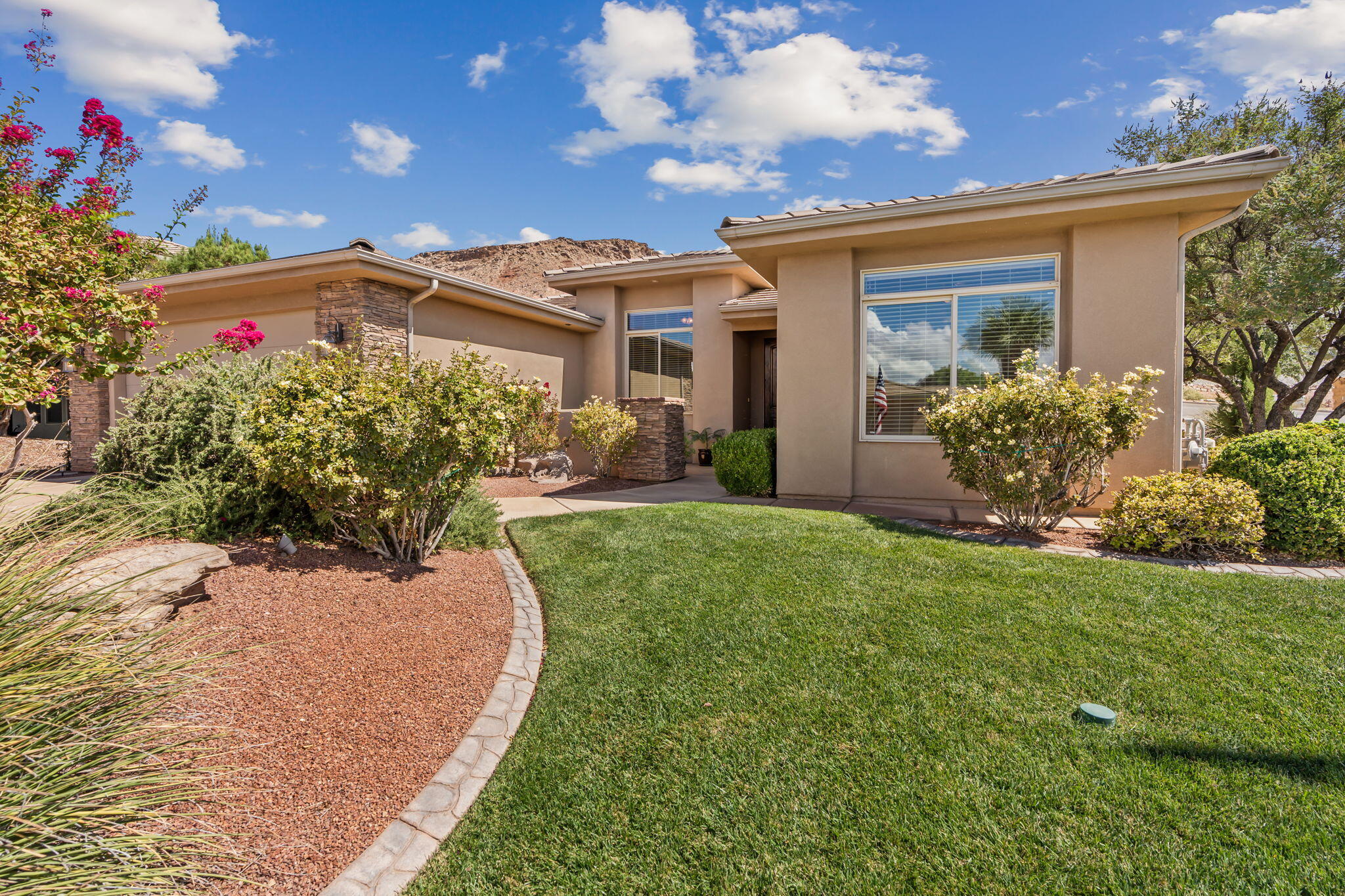 1145 S White Sands Dr — photo