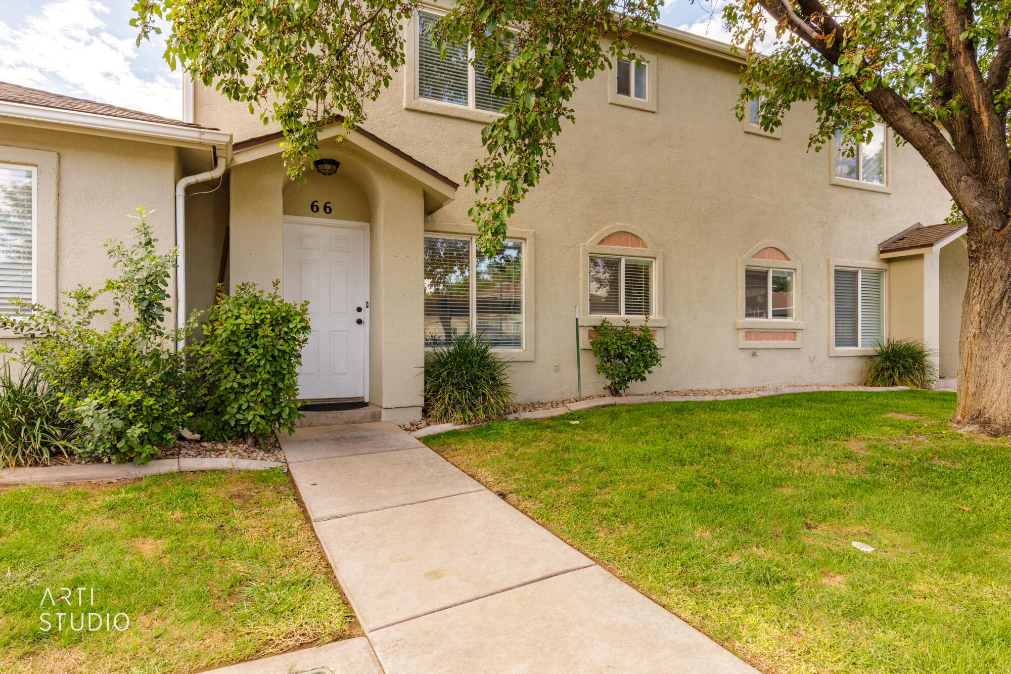444 E Sunland Dr 66 — photo