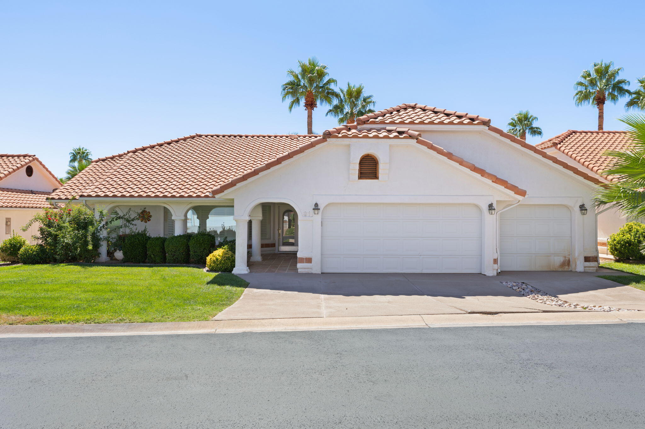 150 S Crystal Lakes Dr 31 — photo