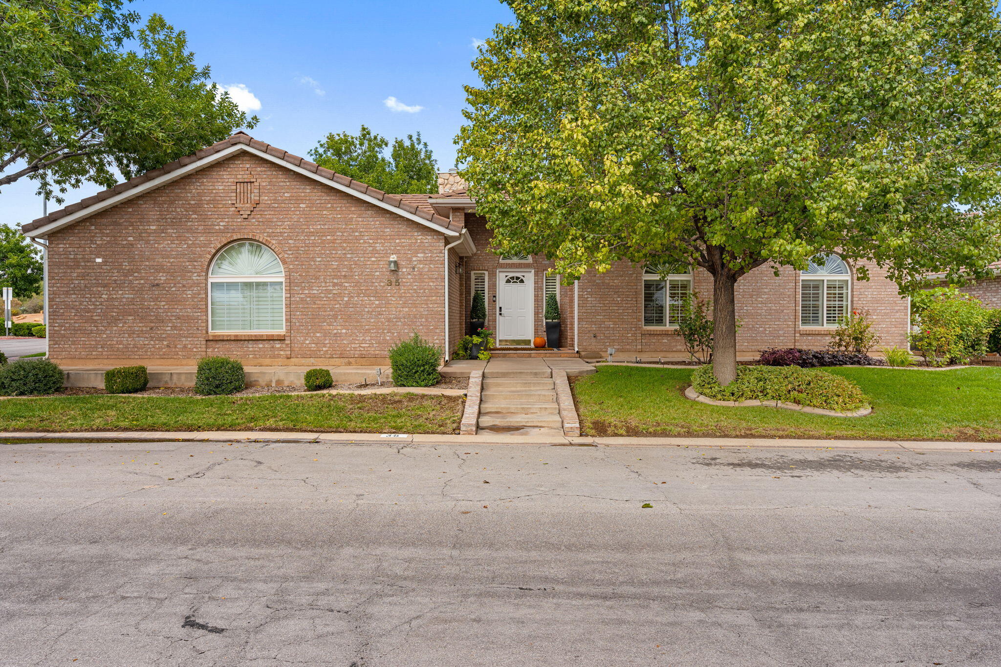 805 S River Rd #35 — photo