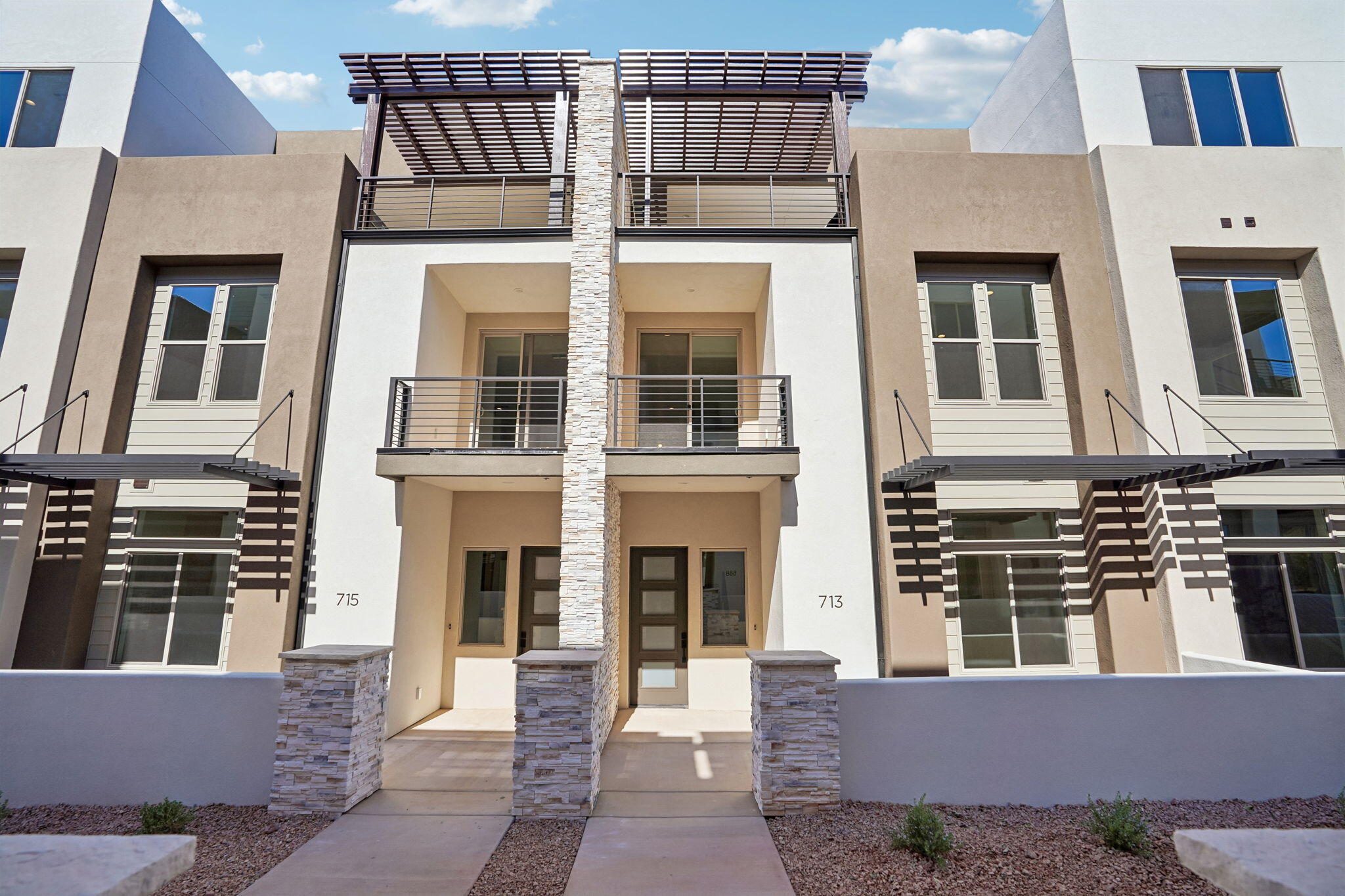 713 W Vista Sur Ln Unit 127 — photo