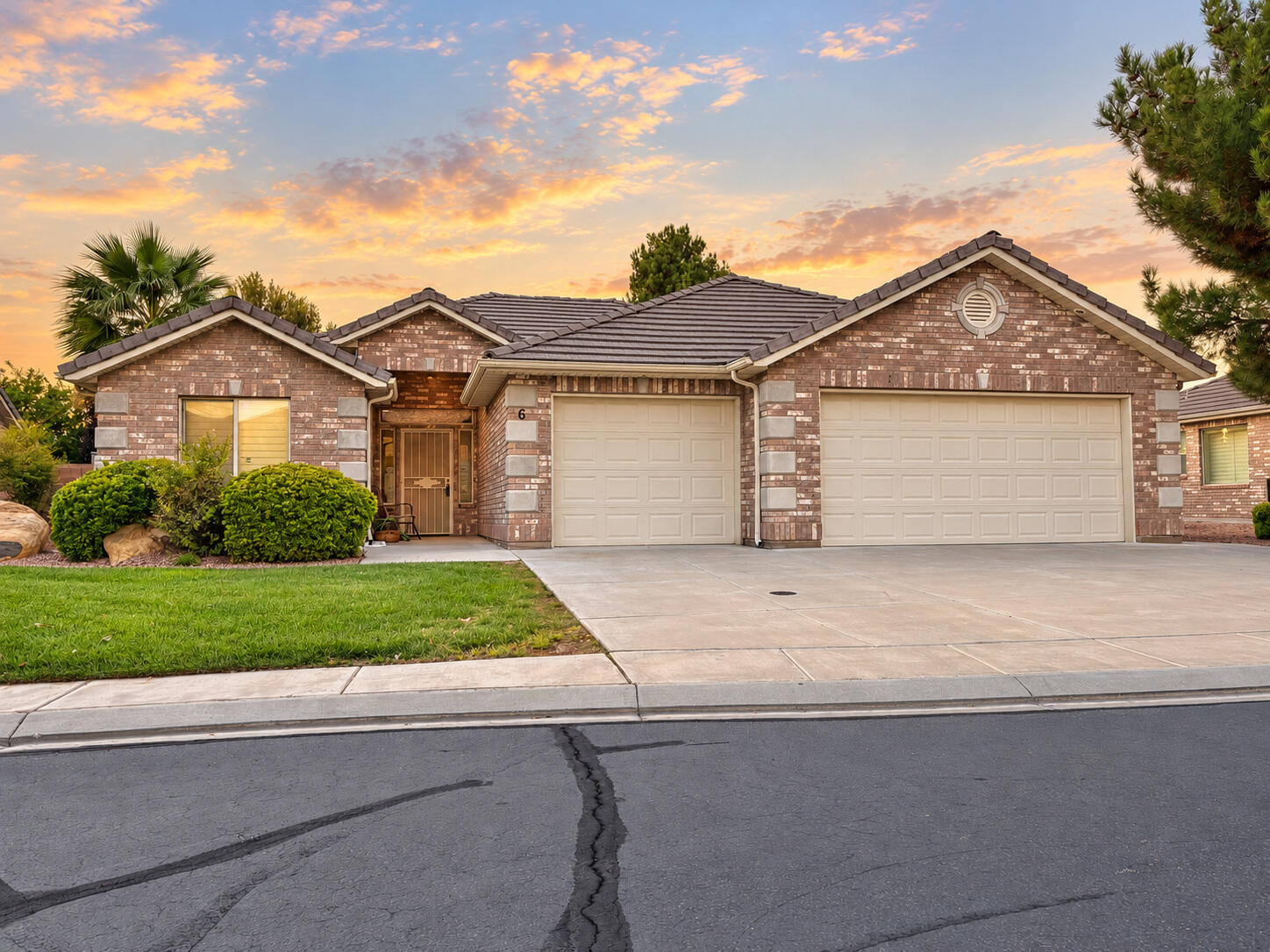 1730 W Stonebridge Dr Unit 6 — photo
