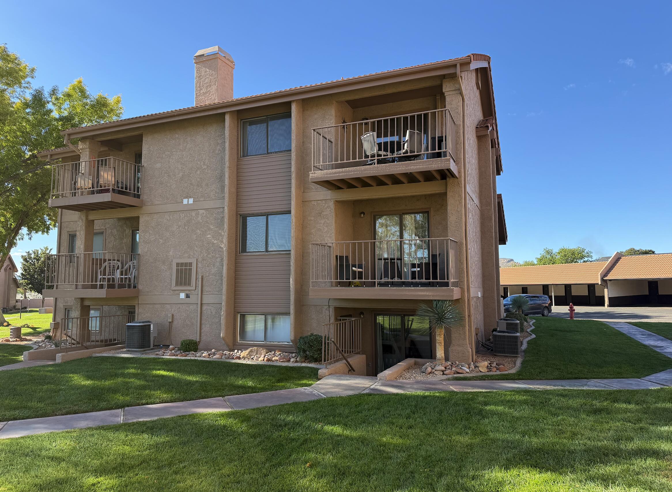 860 S Village Rd Unit I-1 — photo