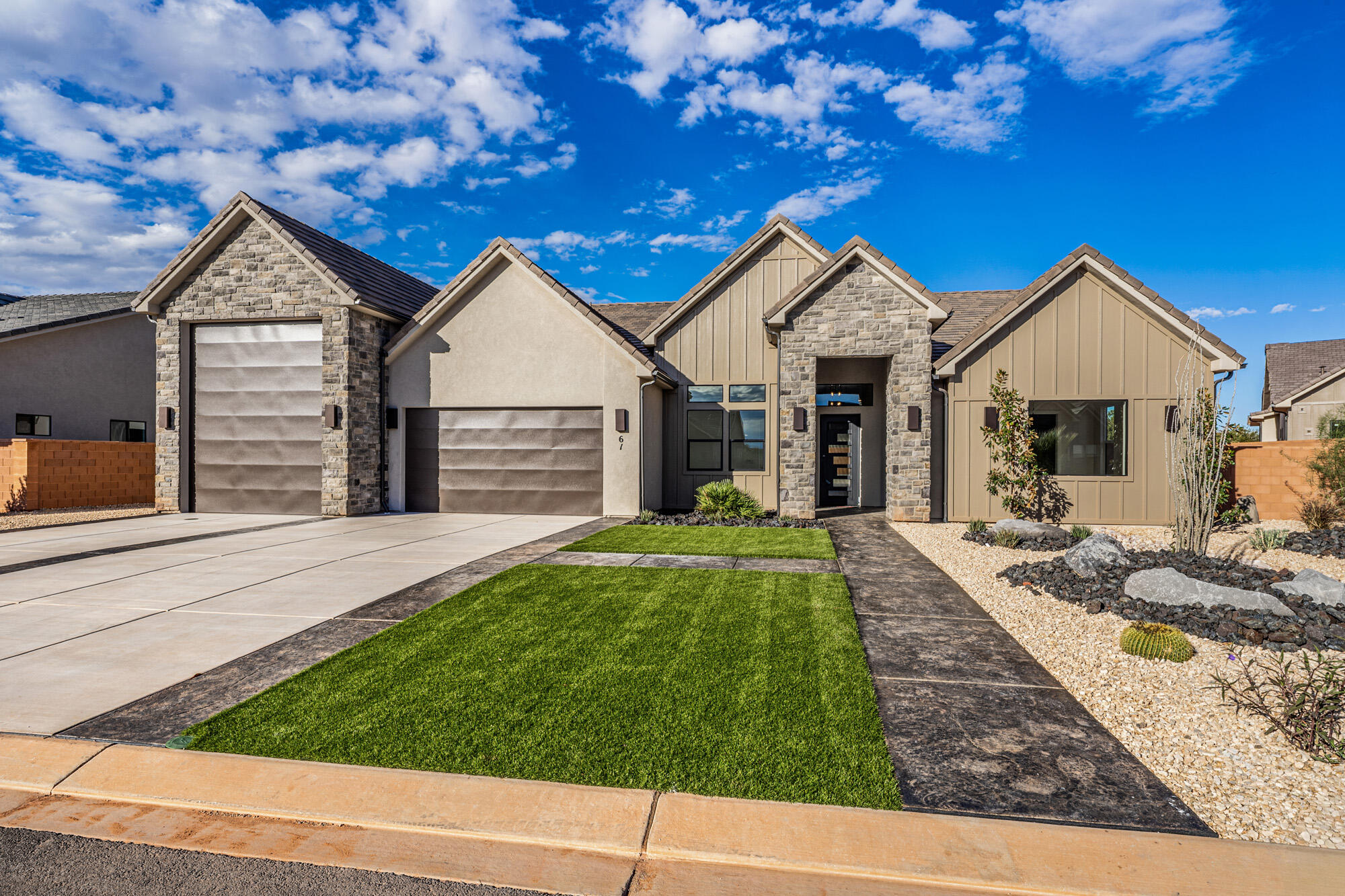 61 N 640 W — photo