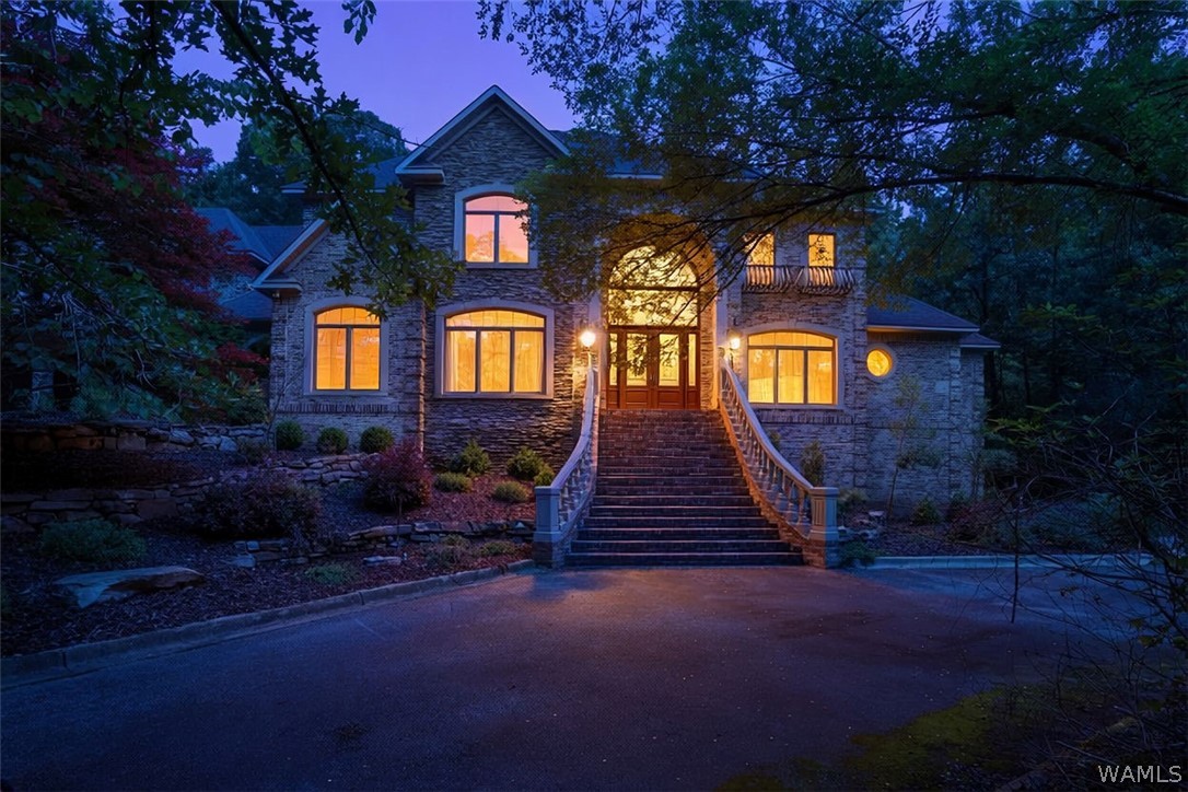 11465 Woodbank Parkway — photo