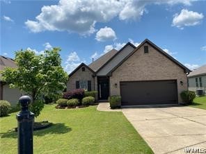 1402 Maxwell Circle — photo
