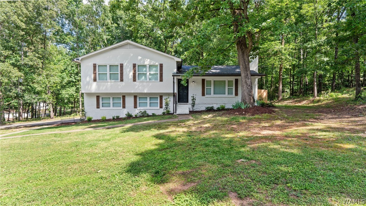 11531 Independence Circle — photo
