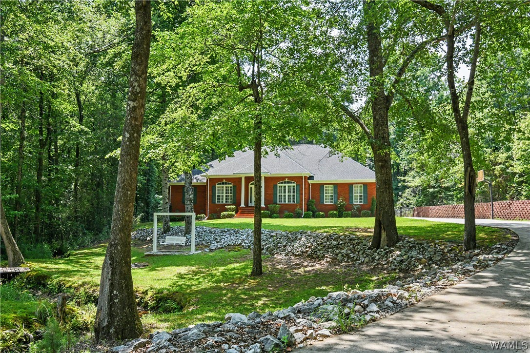 218 Magnolia Creek Road — photo