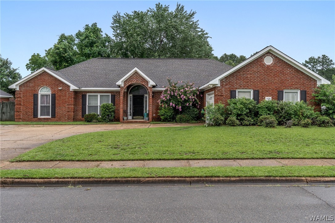 1420 Inverness Parkway — photo