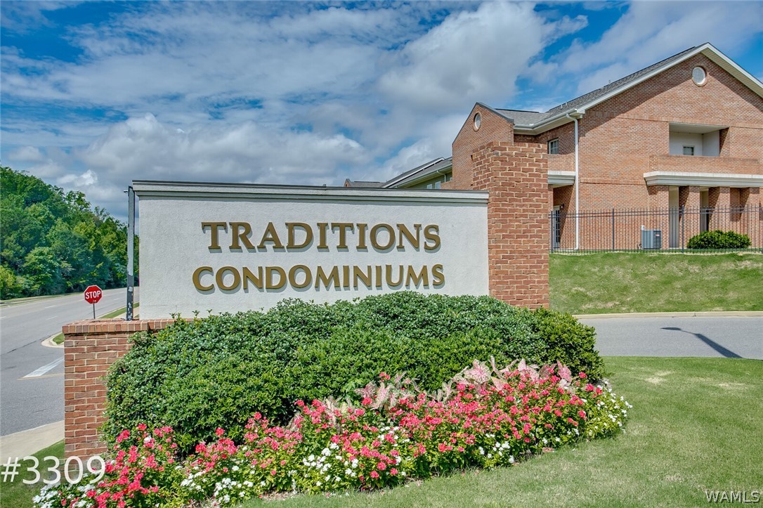 3218 Veterans Memorial Parkway 3309 — photo