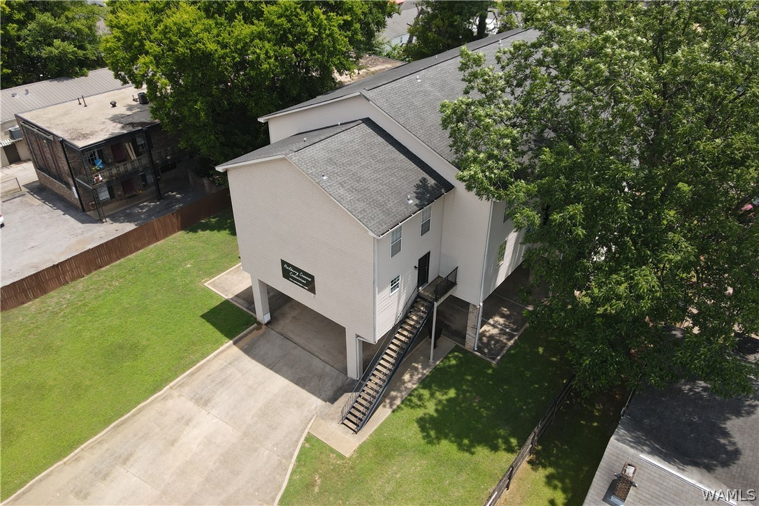 1721 Hackberry Lane 4 — photo