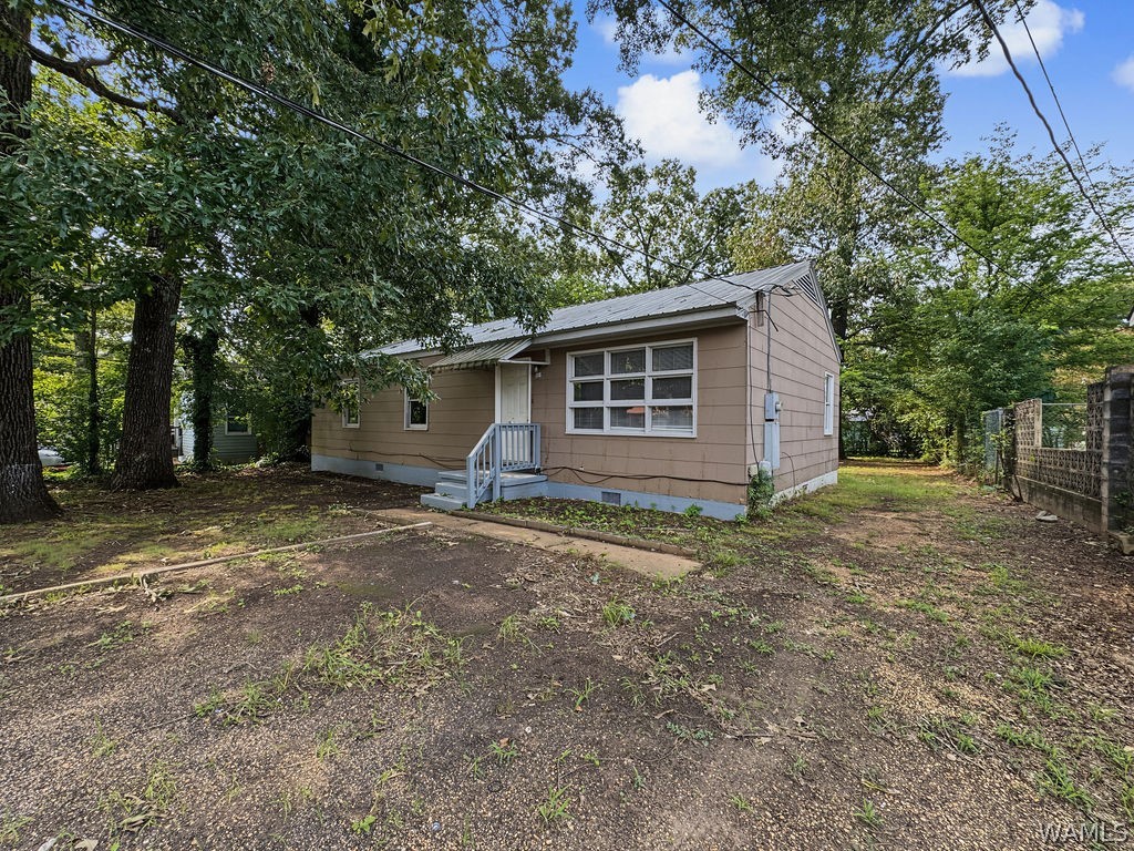 4611 Highpoint Drive — photo