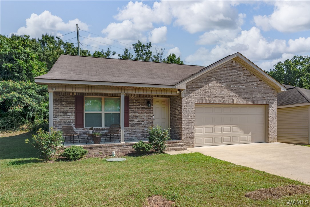 7415 Huntland Drive — photo