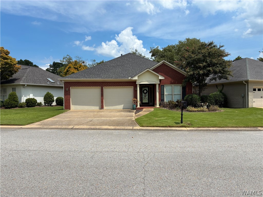 203 Tanglewood Circle — photo