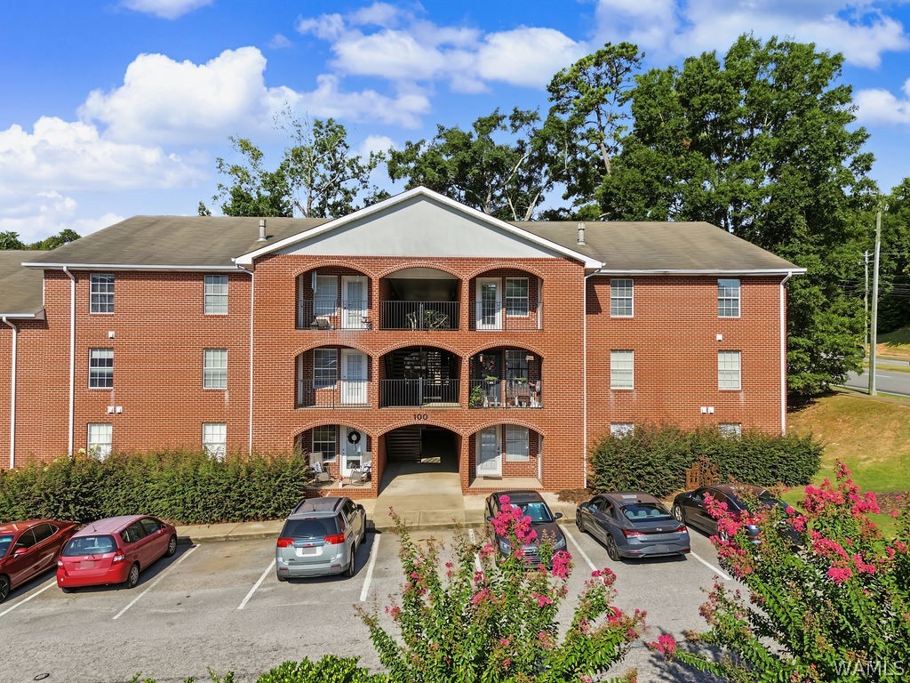 2515 Veterans Memorial Parkway 123 — photo
