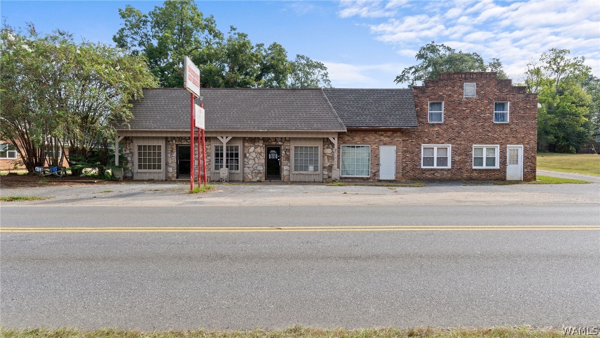 2911, 2913 & 2819 Main Avenue — photo