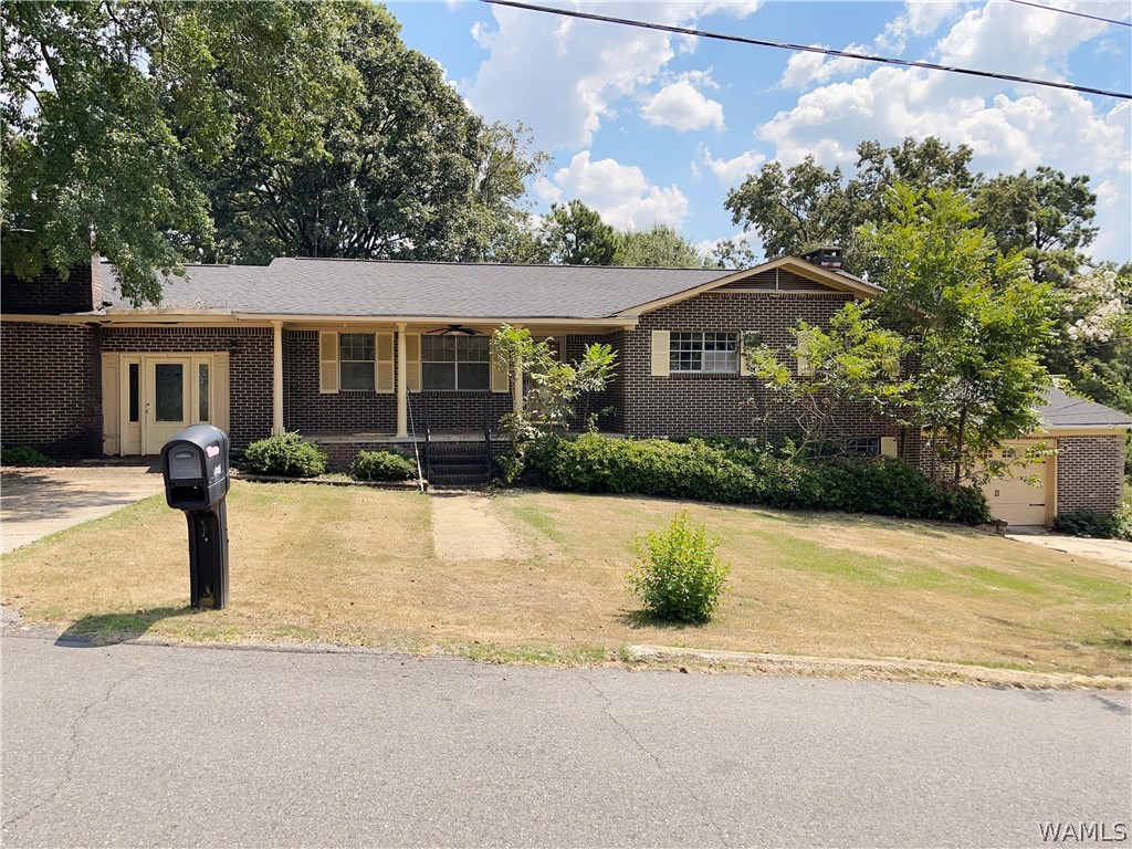 1005 Barclay Drive — photo