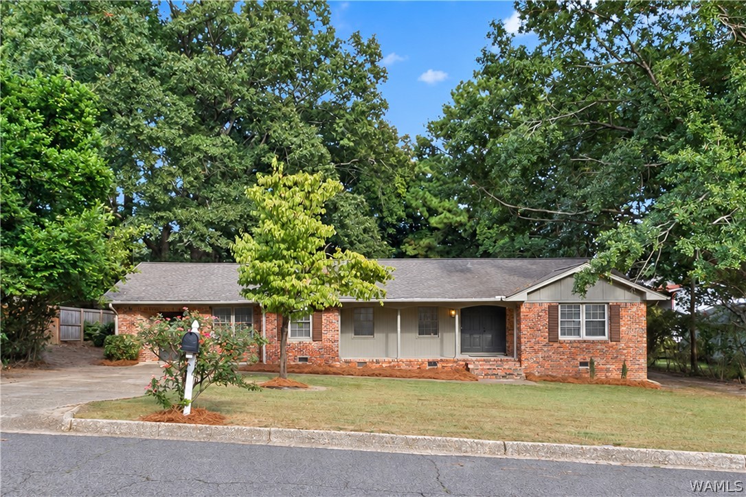 1429 Heritage Drive — photo