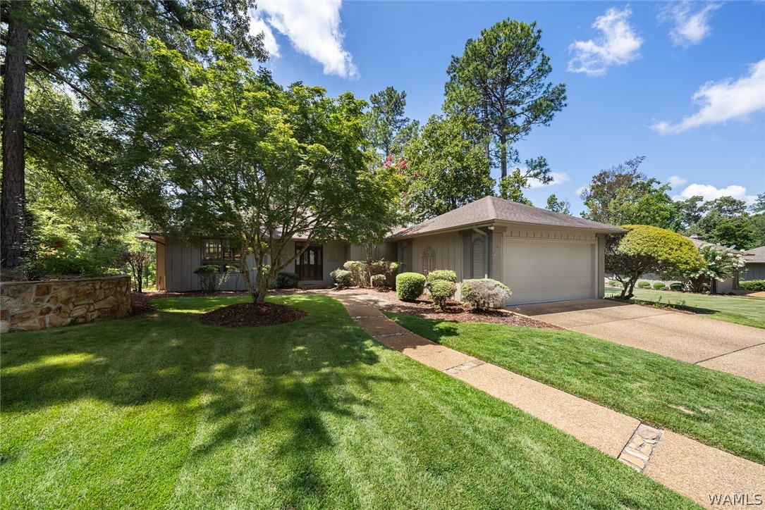 7609 River Ridge Road NE — photo