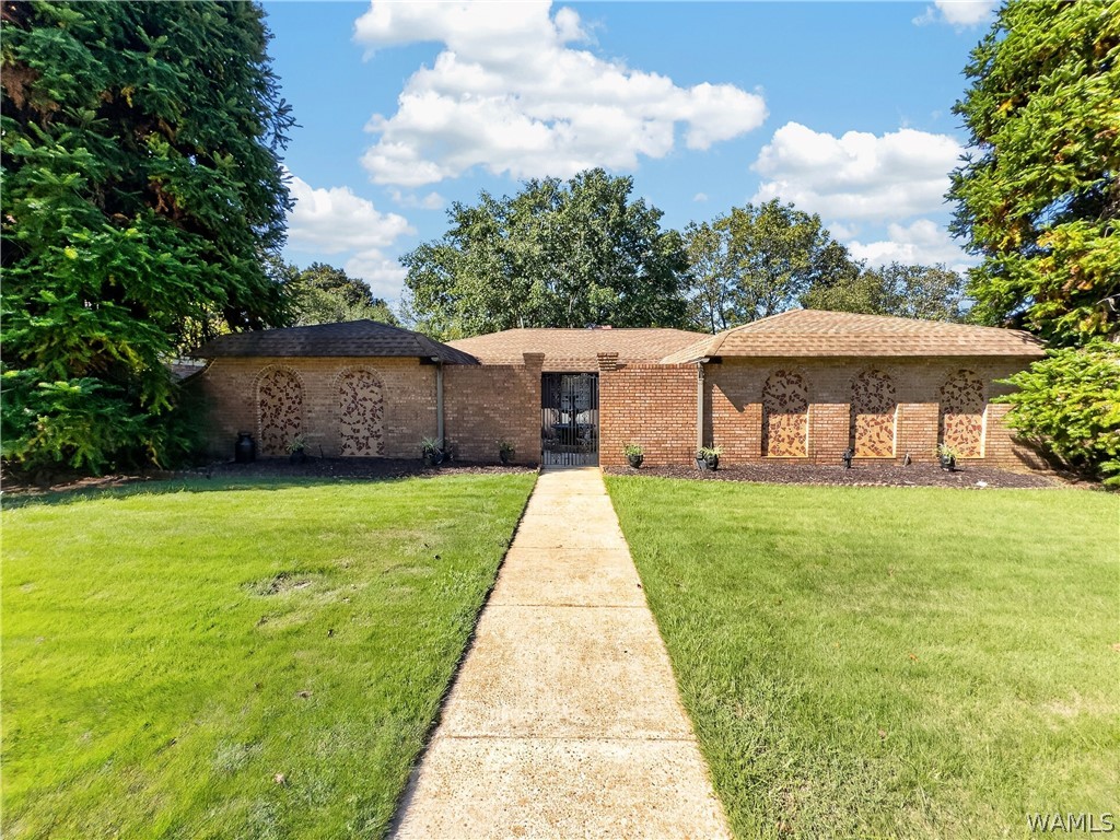 1209 Manora Estates Lane — photo
