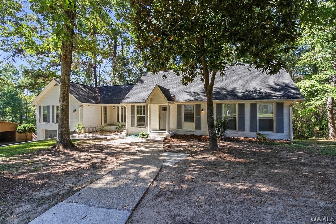 3126 Pin Oak Drive — photo