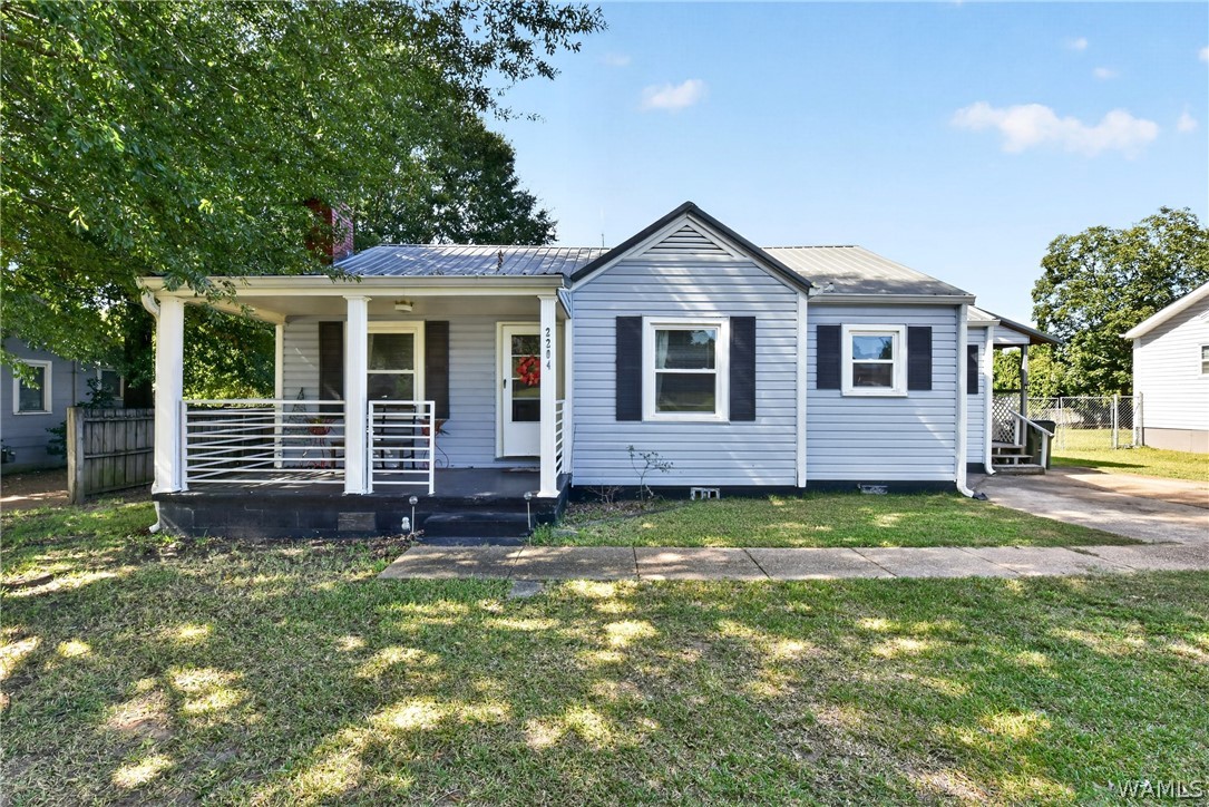 2204 Forest Lake Drive — photo