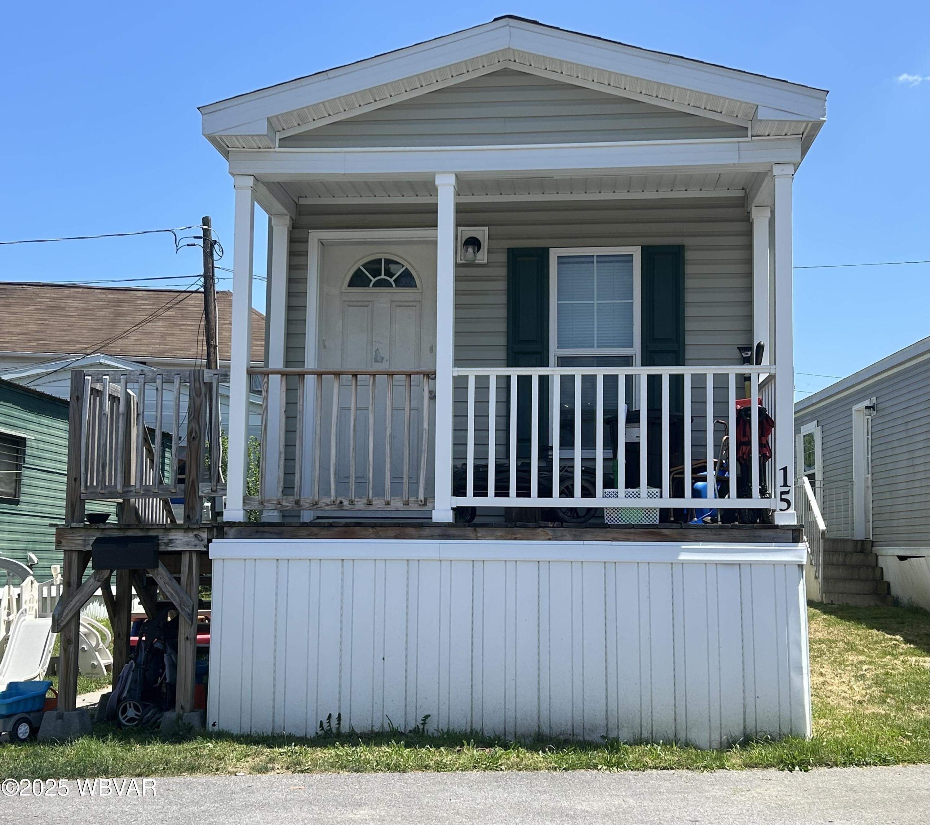 908 W Third Street, Lot 15 — photo