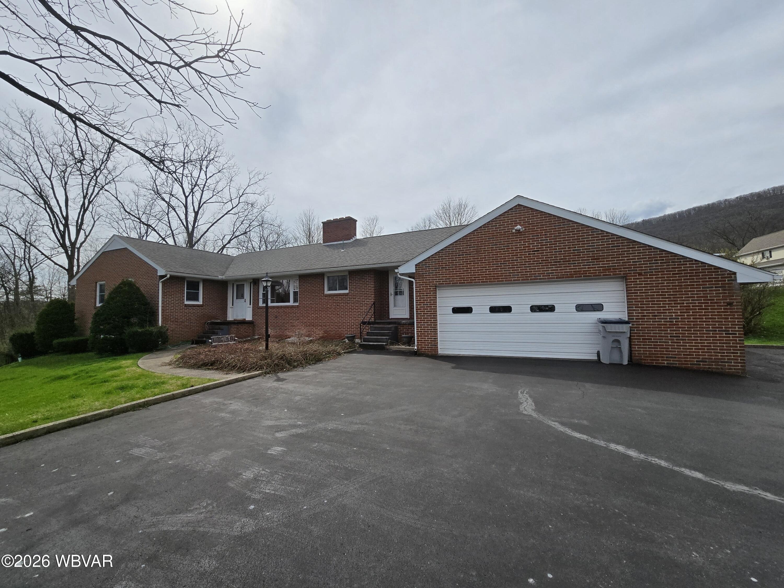 15 Stone Ridge Lane — photo