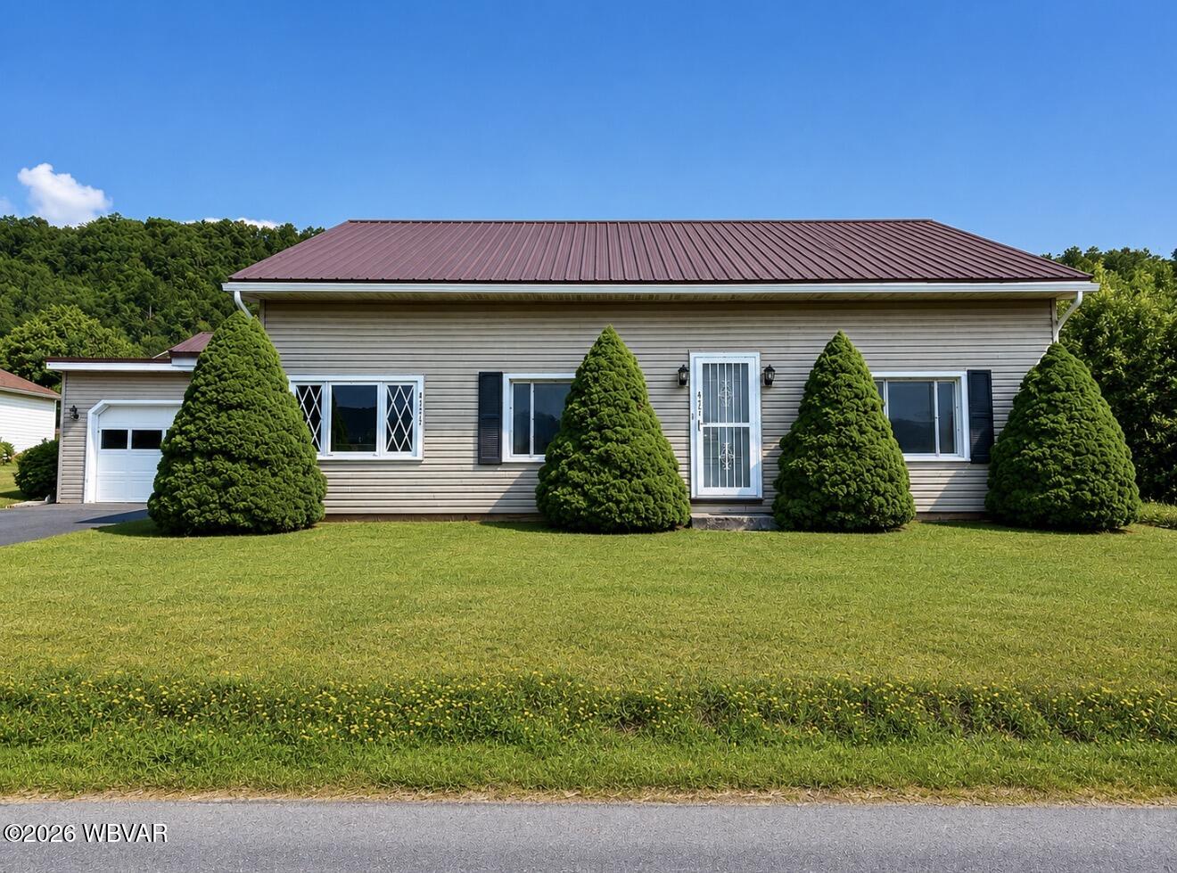 4172 S Rt 220 — photo