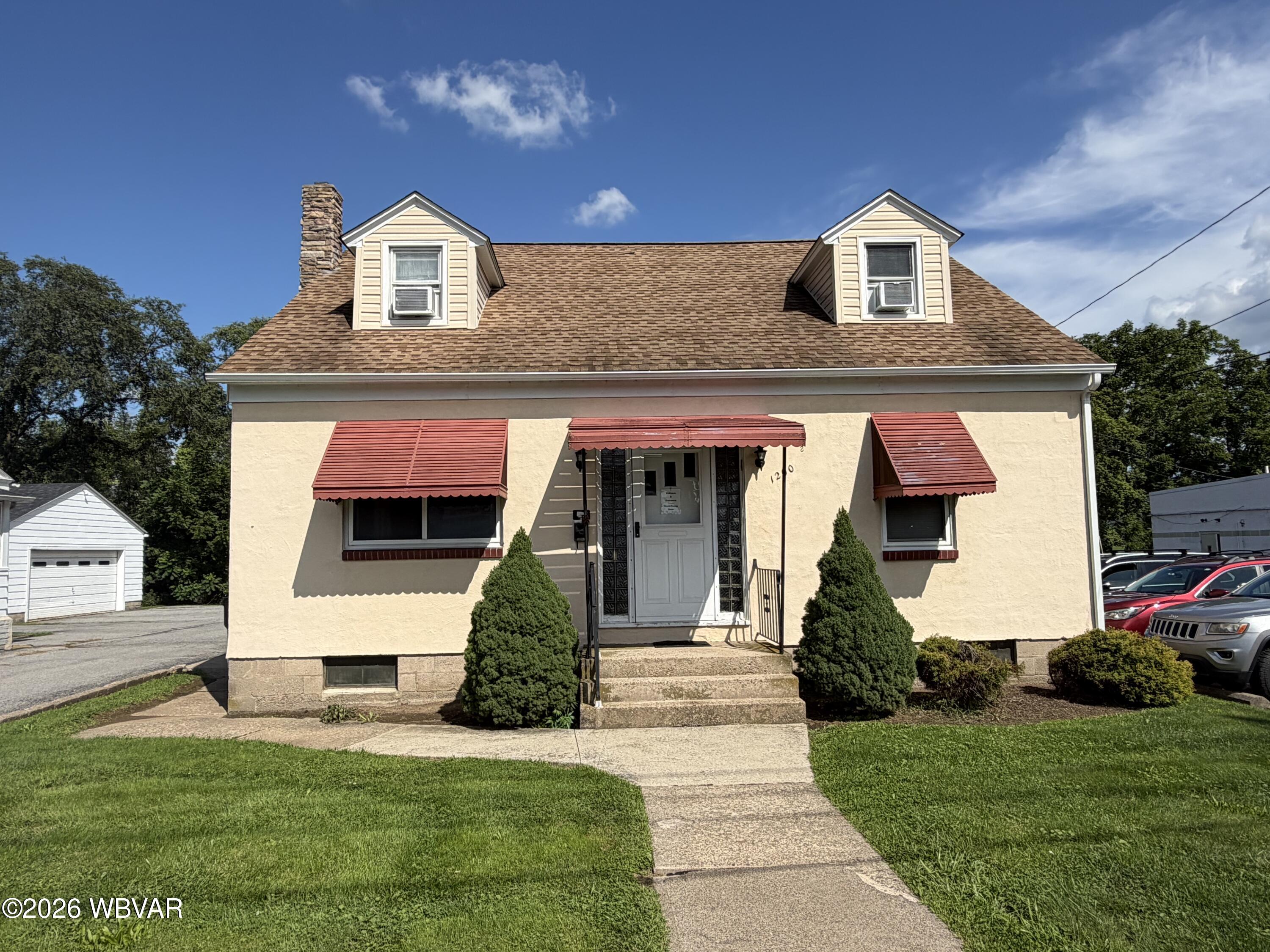 1200 River Avenue — photo